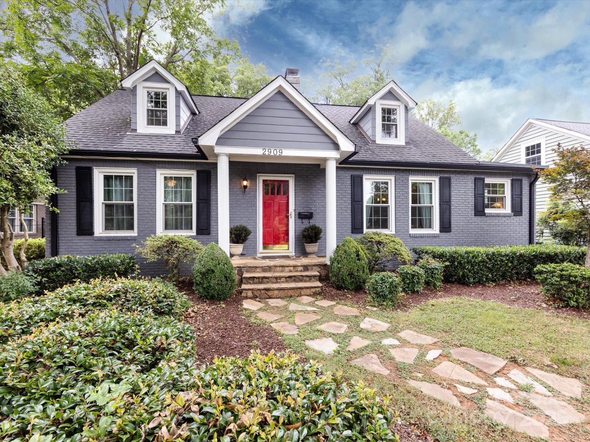 Property image 1 at 2909 Park Road, Charlotte, NC 28209