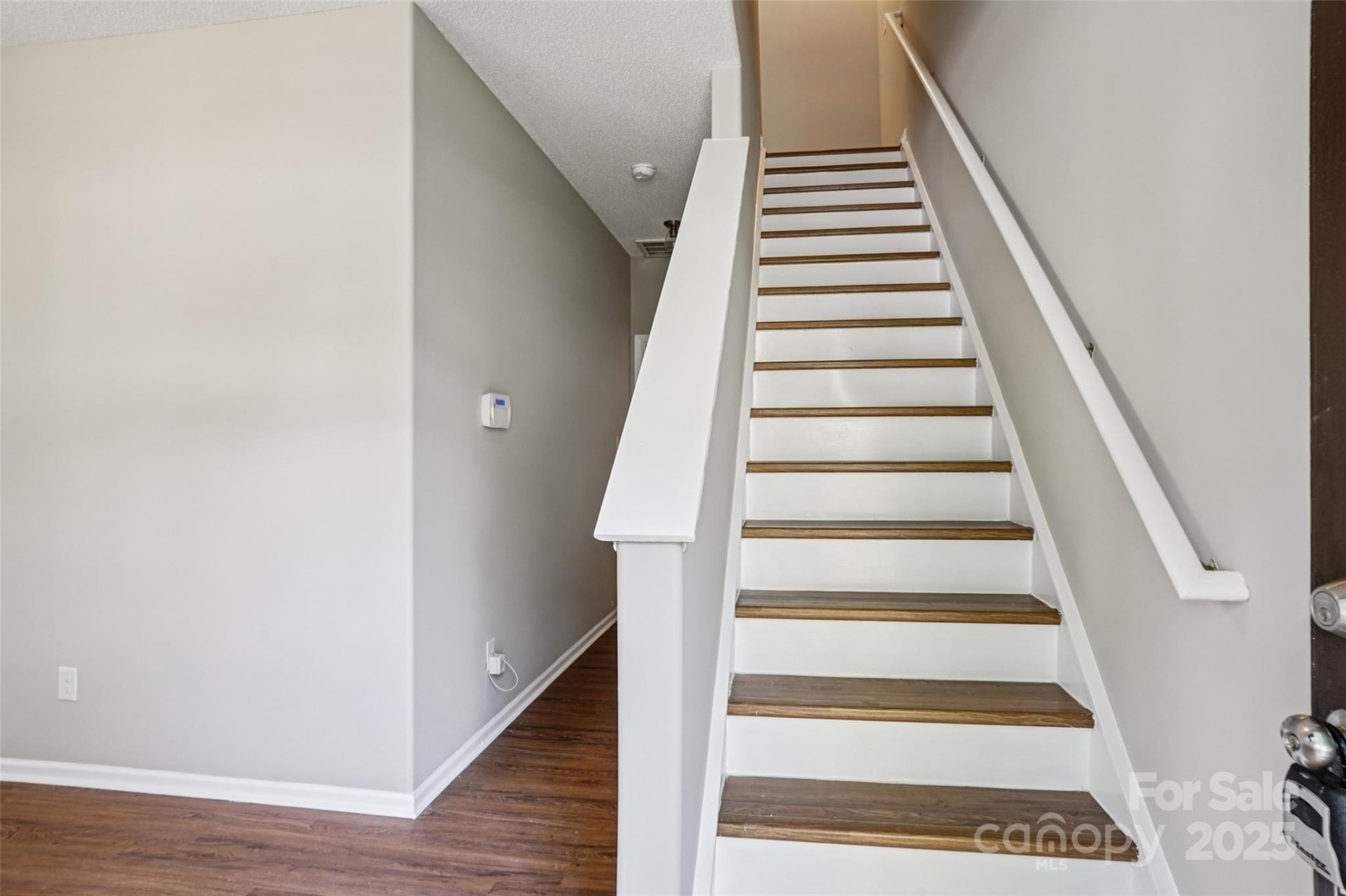 Property image 3 at 8019 Kings Creek Drive, Charlotte, NC 28273