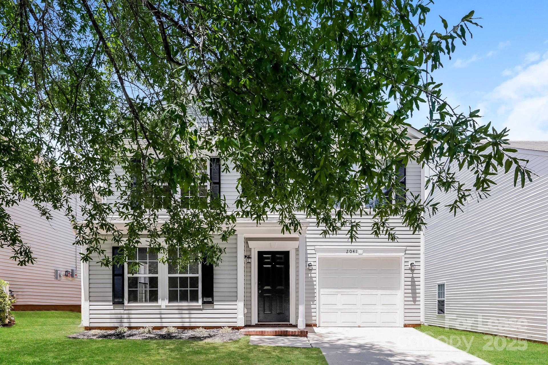 2041 Dunsmore Lane
