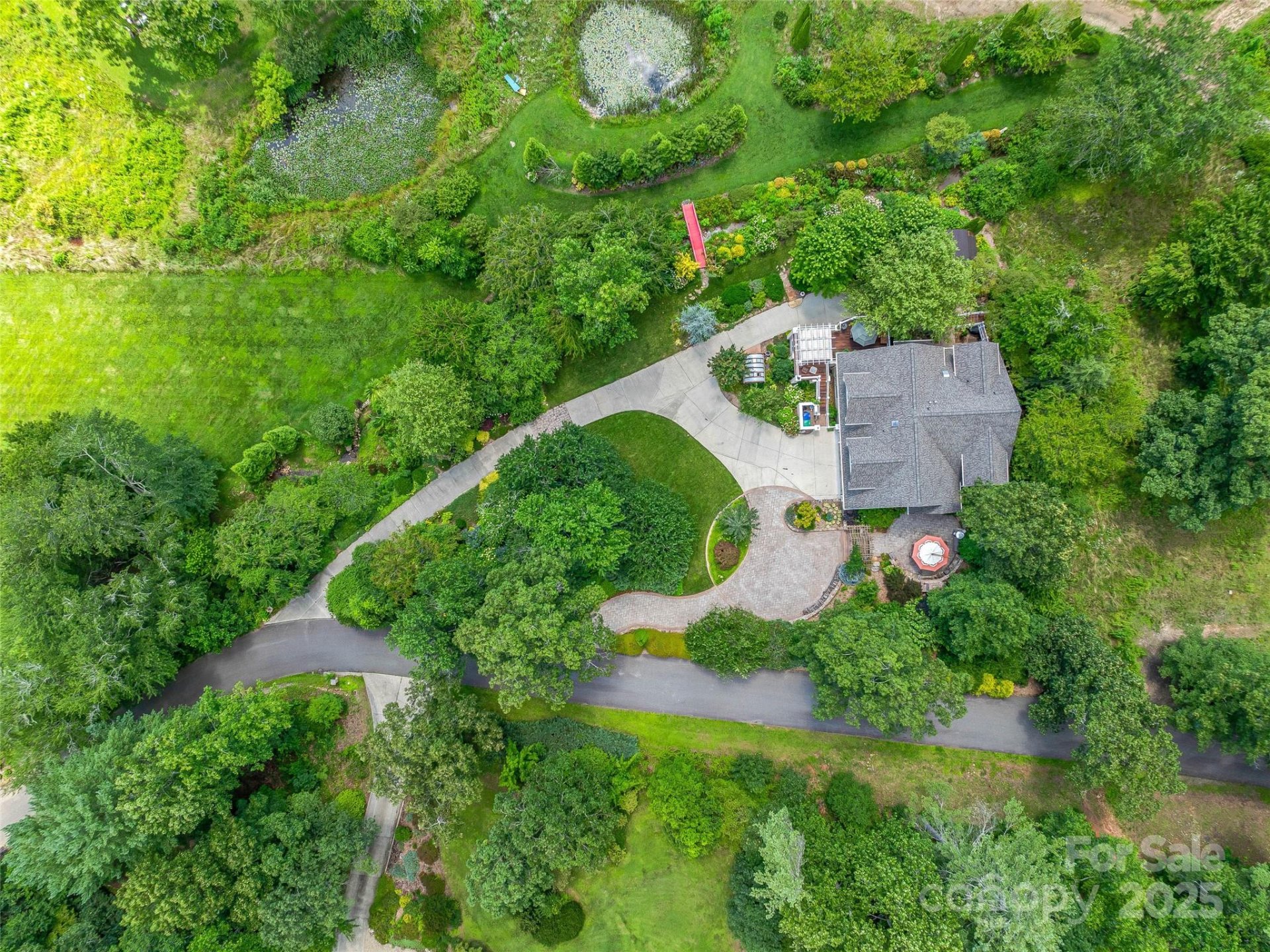 Property image 3 at 212 S Plains Drive, Asheville, NC 28803