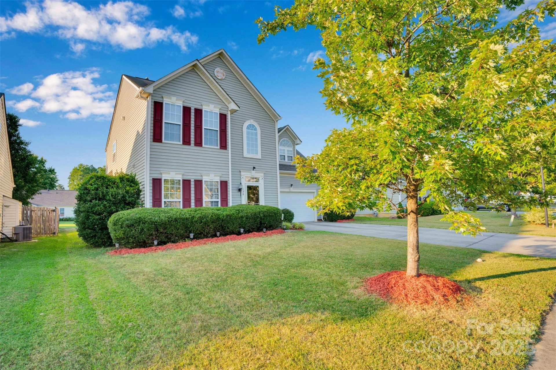 Property image 2 at 136 Crestwood Drive, Mount Holly, NC 28120