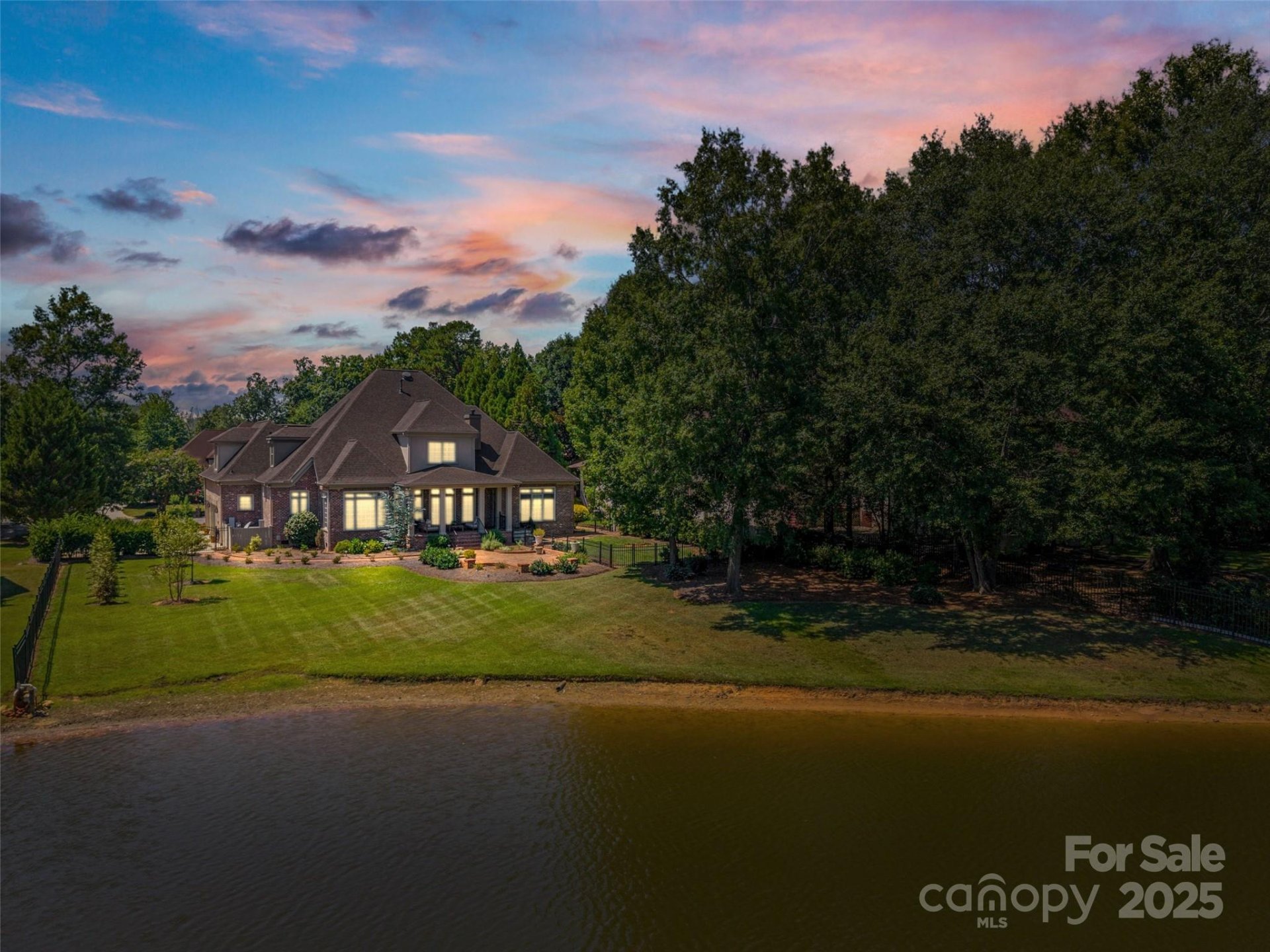Property image 2 at 1826 Landry Lane, Rock Hill, SC 29732