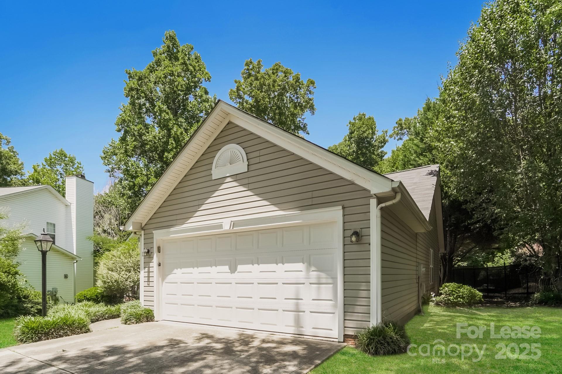 Property image 3 at 3640 Annandale Drive, Charlotte, NC 28269
