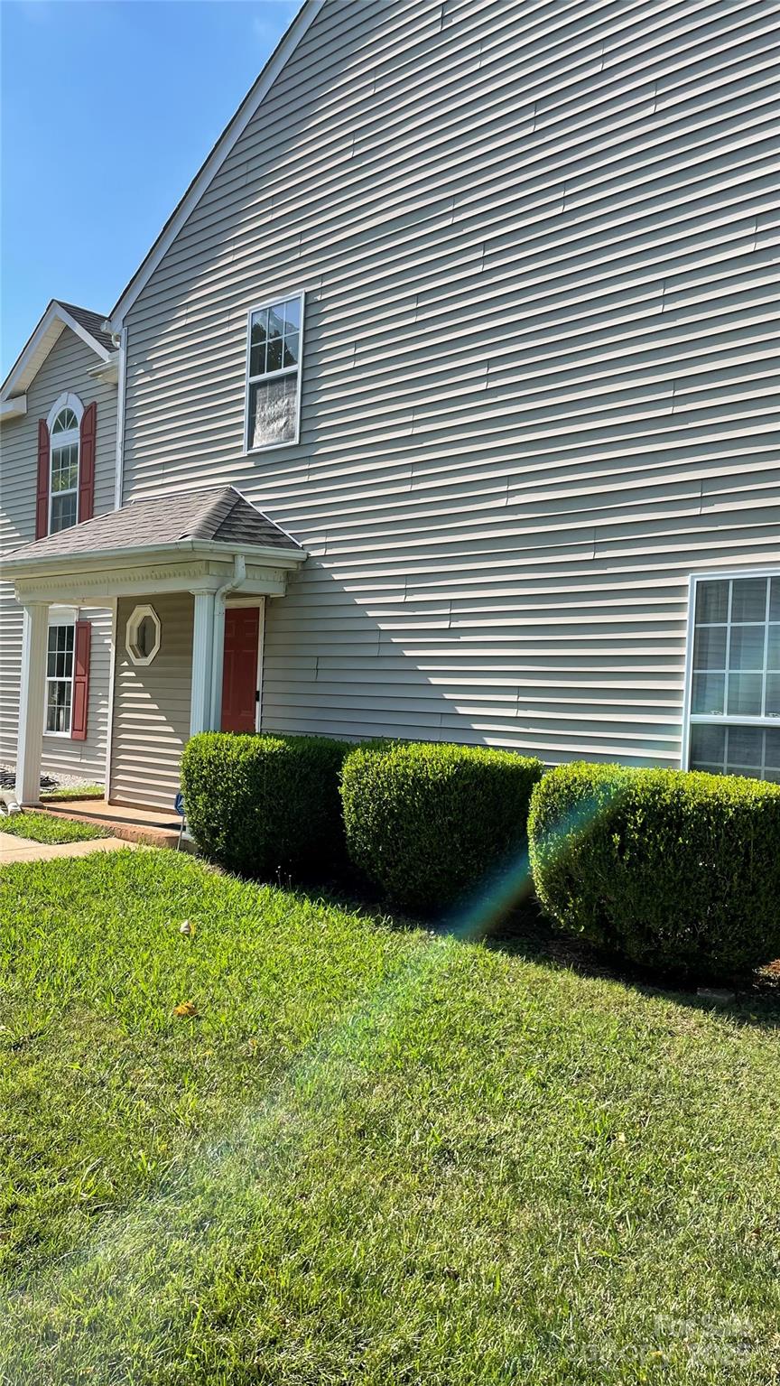 Property image 4 at 6912 Alanbrook Road, Charlotte, NC 28215