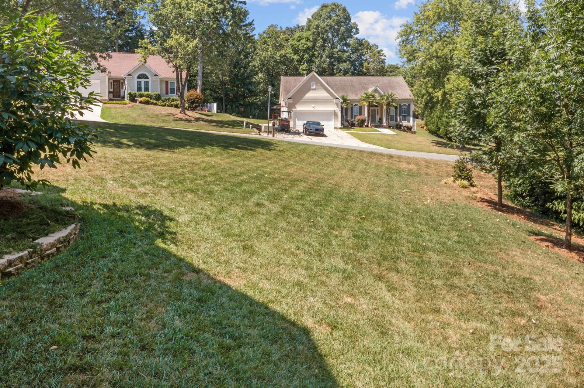 Property image 4 at 165 W Walnut Avenue, Mount Holly, NC 28120