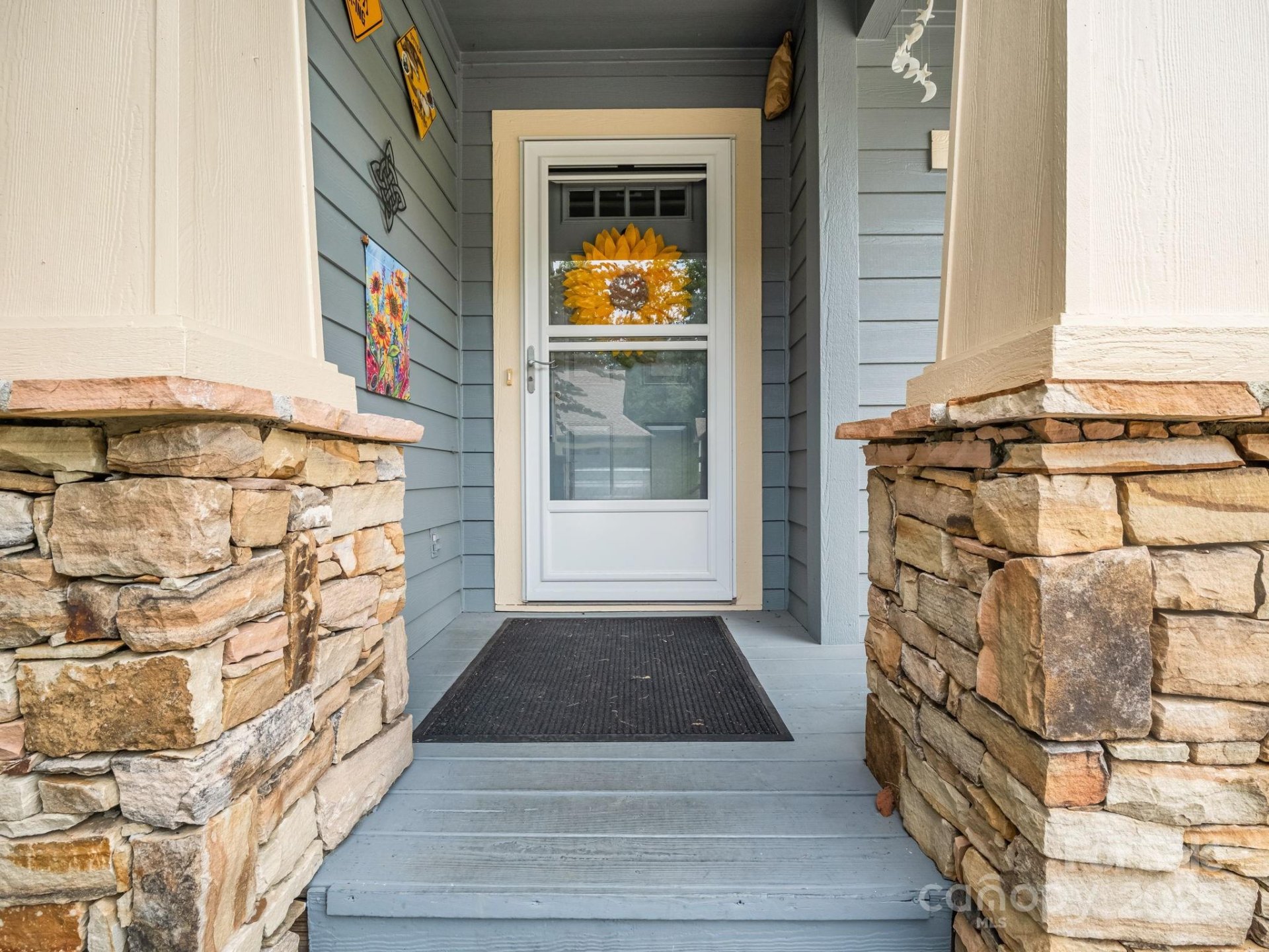 Property image 4 at 27 Gray Wolf Lane, Hendersonville, NC 28792