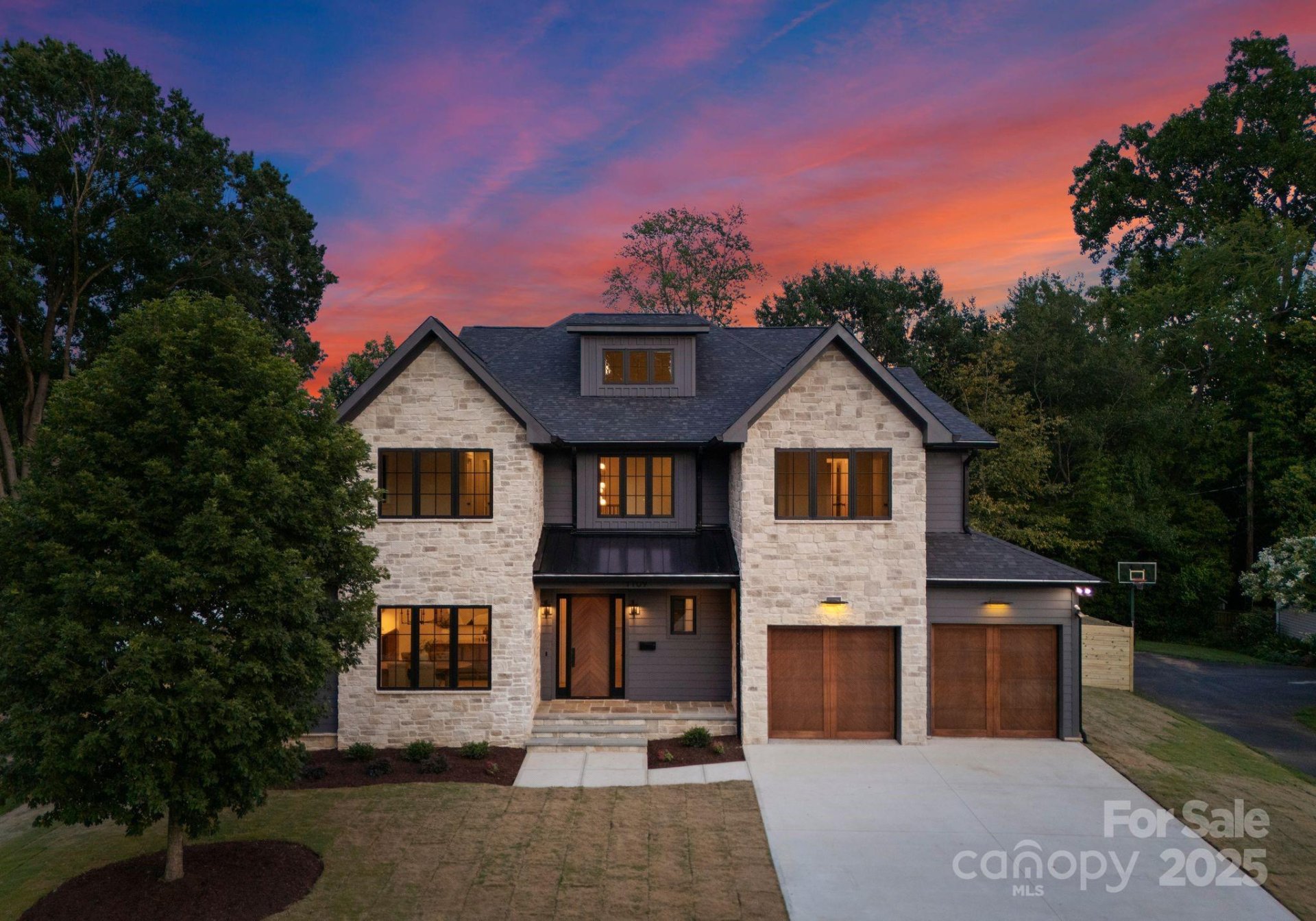 Property image 2 at 1109 Wimbledon Road, Charlotte, NC 28209