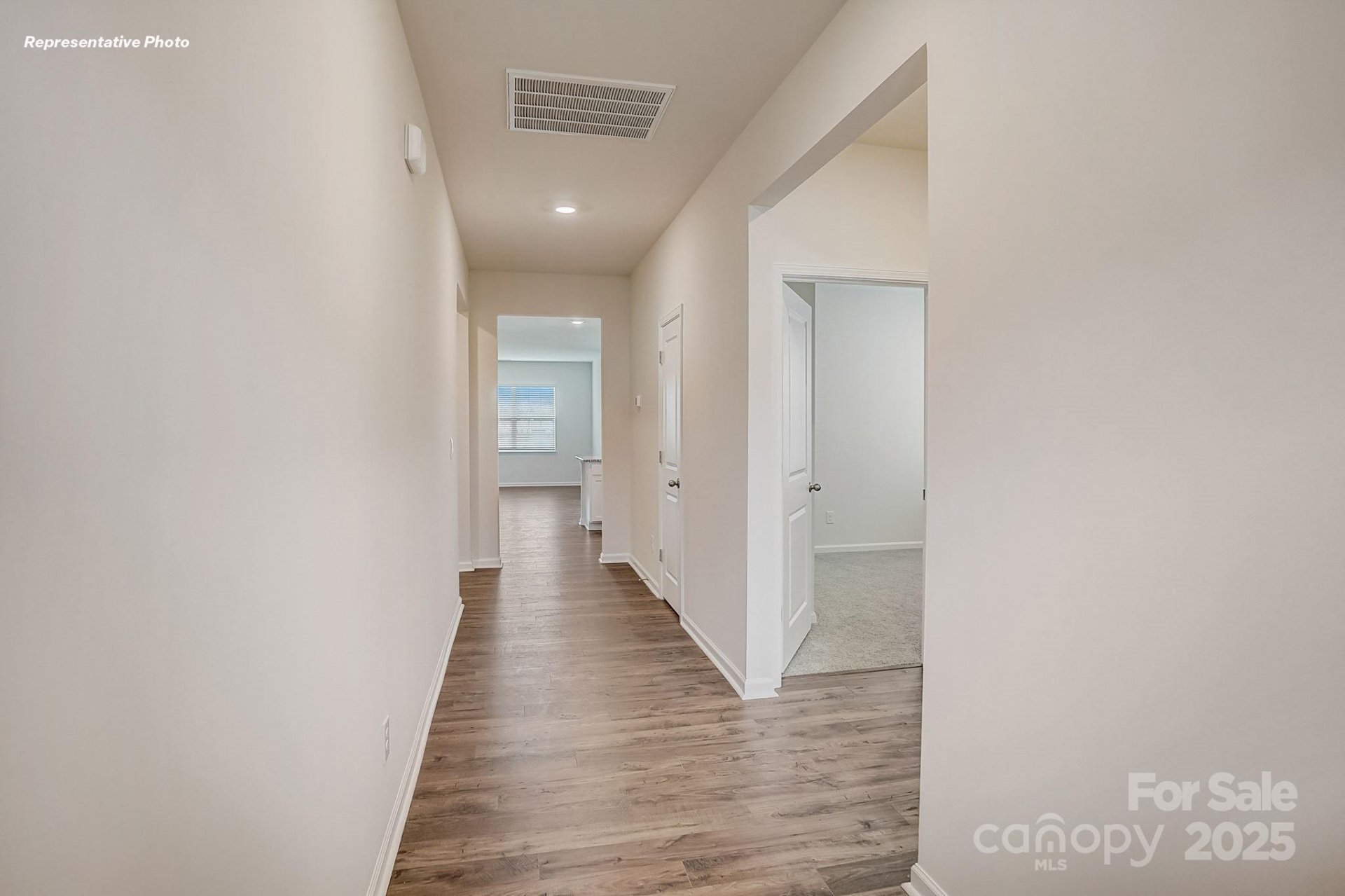 Property image 2 at 568 N Sparkleberry Street, Chester, SC 29706