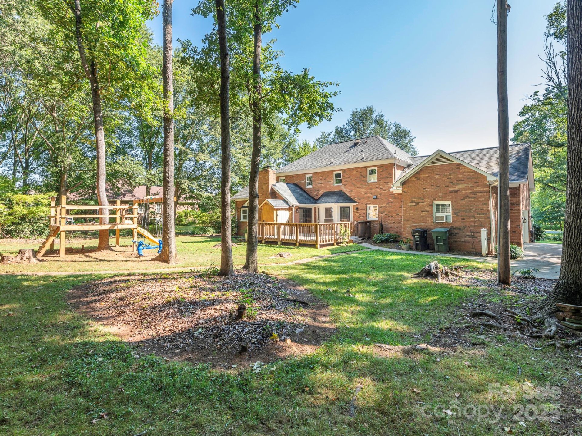 Property image 2 at 1231 Bennington Drive, Concord, NC 28027