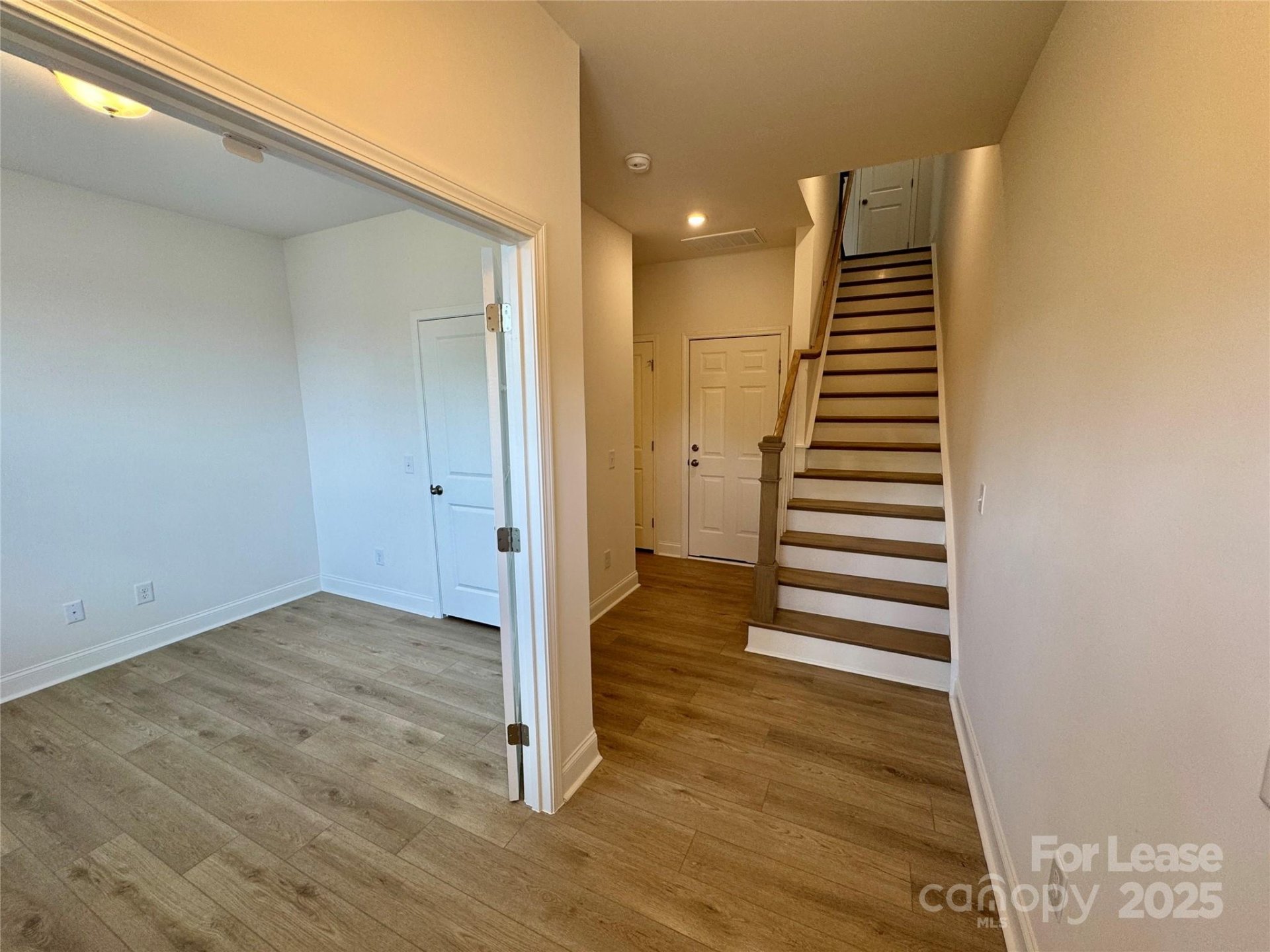 Property image 2 at 5026 Layman Drive, Charlotte, NC 28226