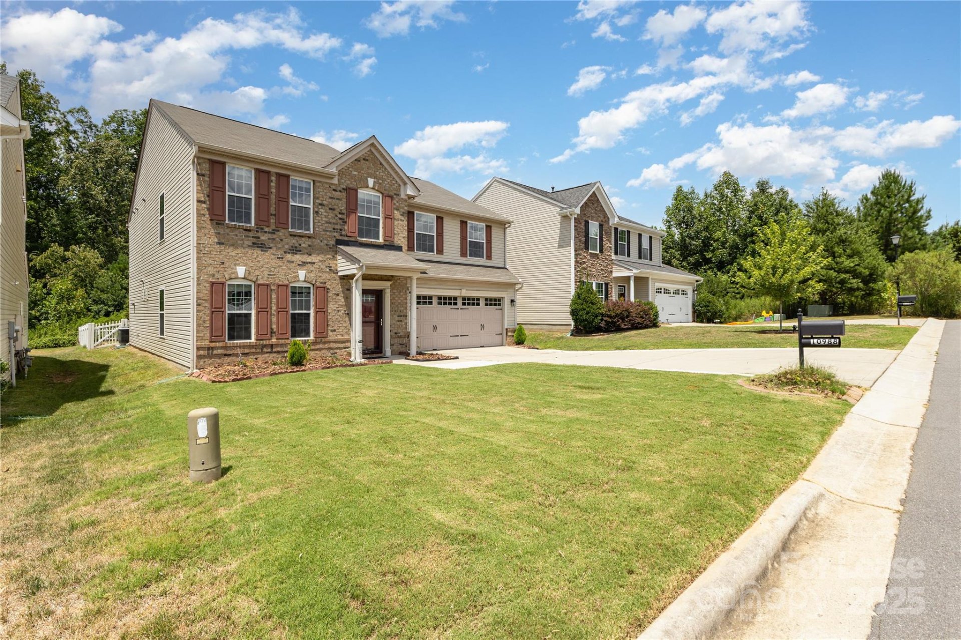 Property image 3 at 10988 Flyreel Place, Davidson, NC 28036