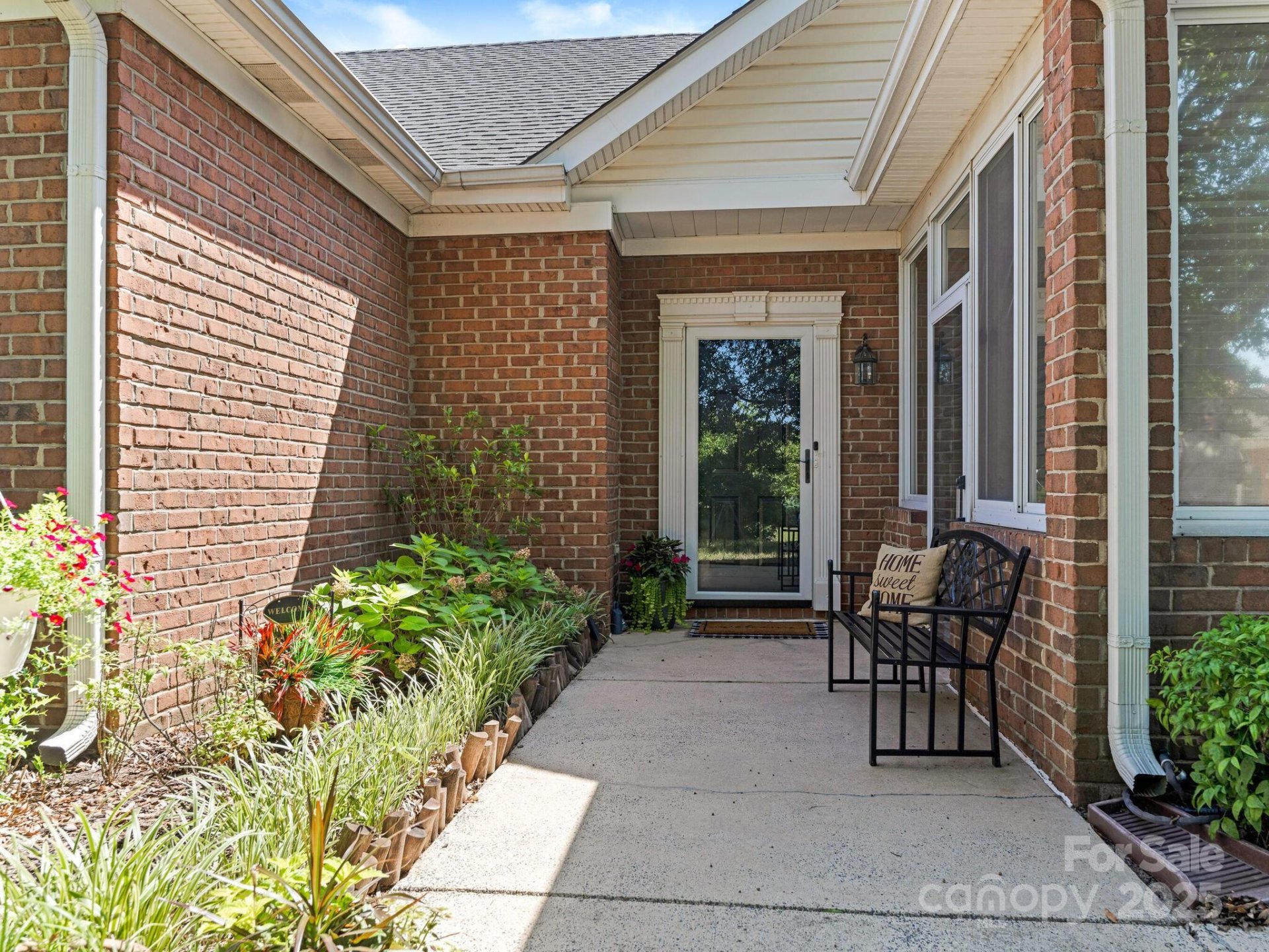 Property image 2 at 11360 Olde Turnbury Court, Charlotte, NC 28277