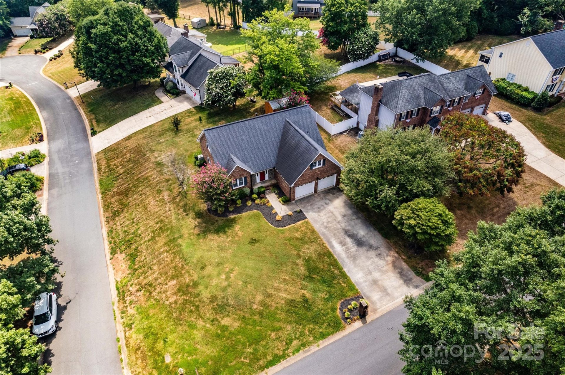 Property image 4 at 732 Deerfield Drive, Mount Holly, NC 28021