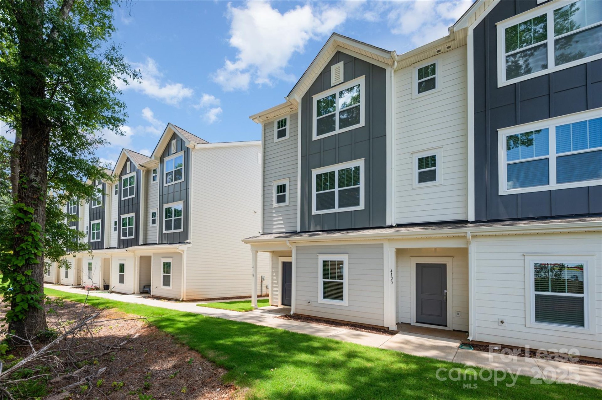 Property image 1 at 4118 Salient Street, Charlotte, NC 28205