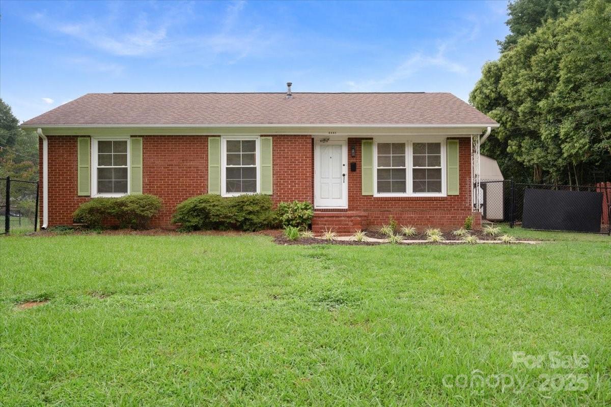 Property image 1 at 4401 Butler Road, Charlotte, NC 28208