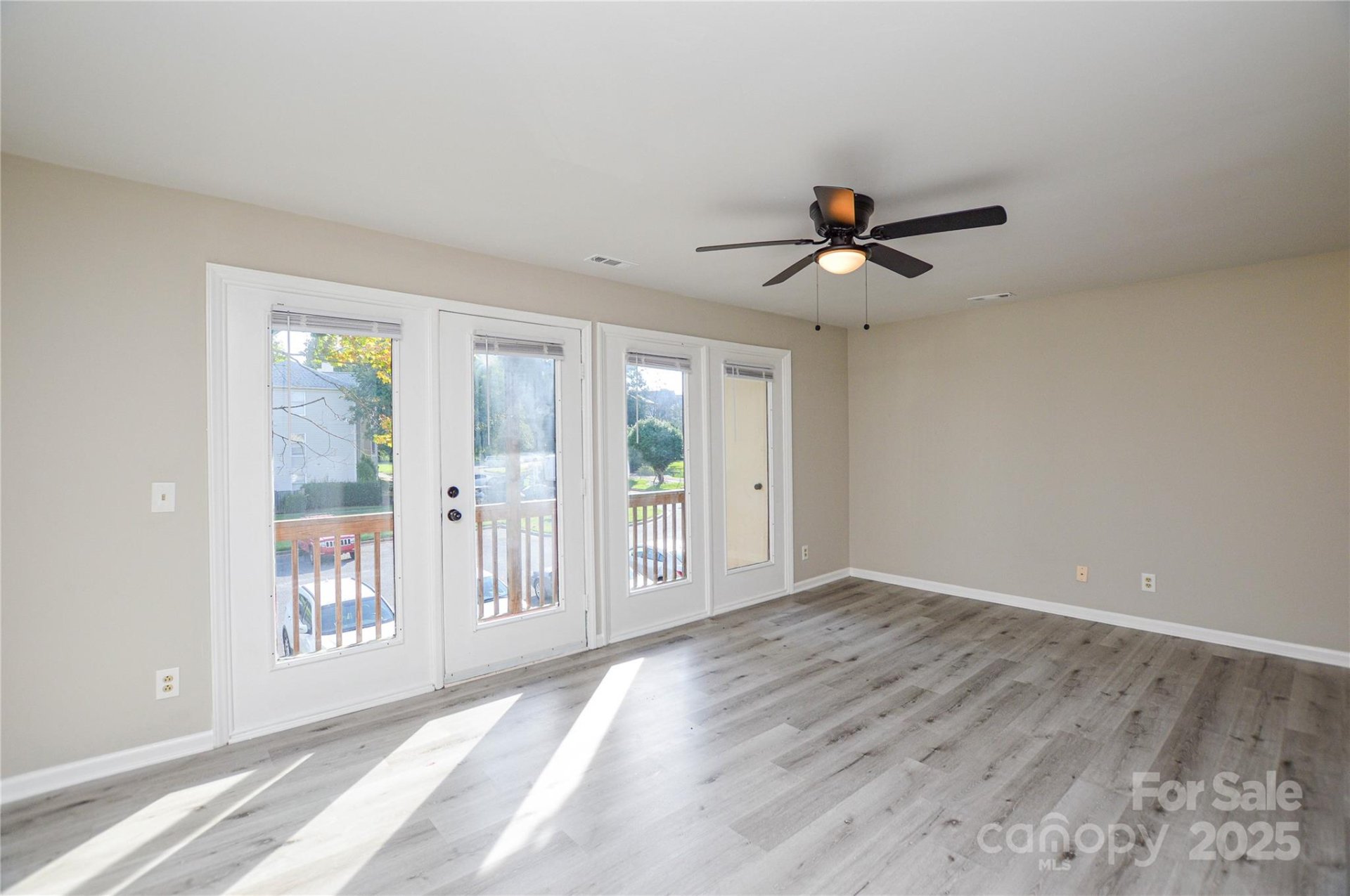 Property image 2 at 6156 Meadow Rose Lane, Charlotte, NC 28215