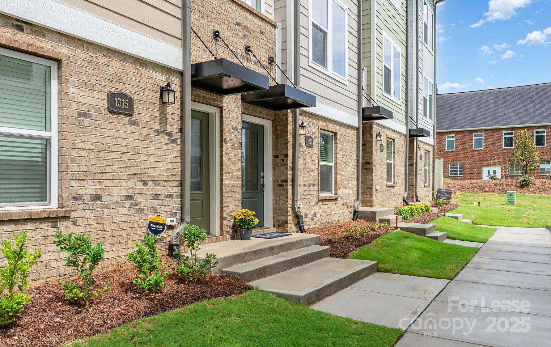 Property image 2 at 1311 Cerium Way, Charlotte, NC 28211