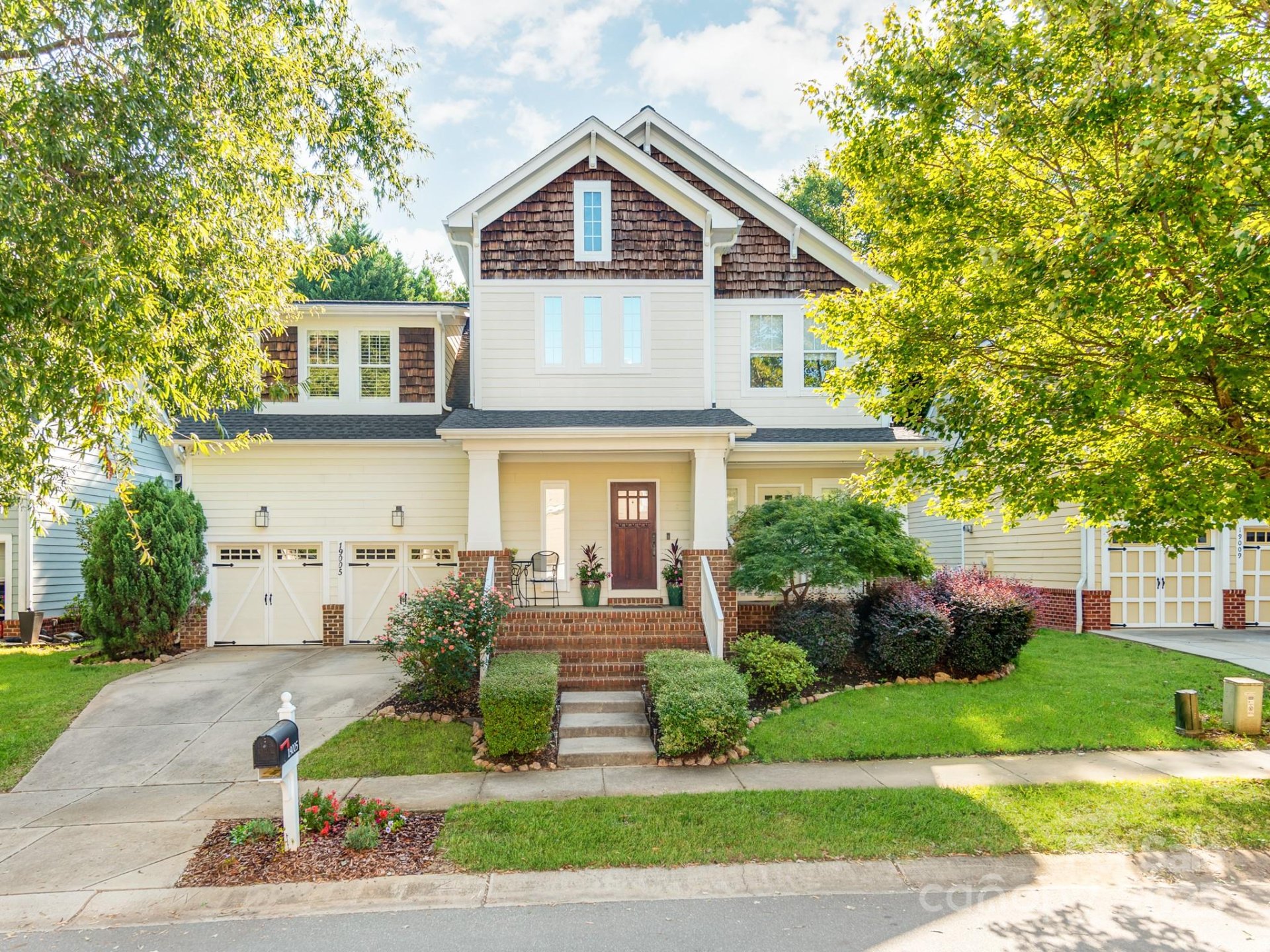 19005 Northport Drive