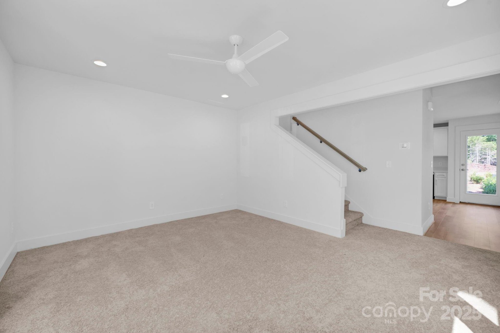 Property image 4 at 205 Davidson Gateway Drive, Davidson, NC 28036