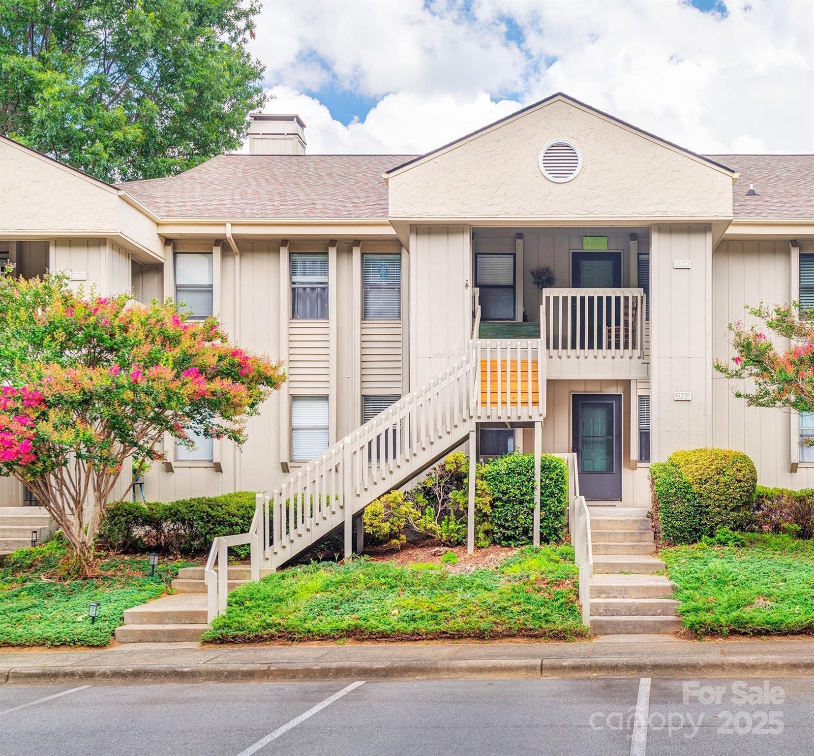 Property image 1 at 1103 Abbey Circle, Asheville, NC 28805