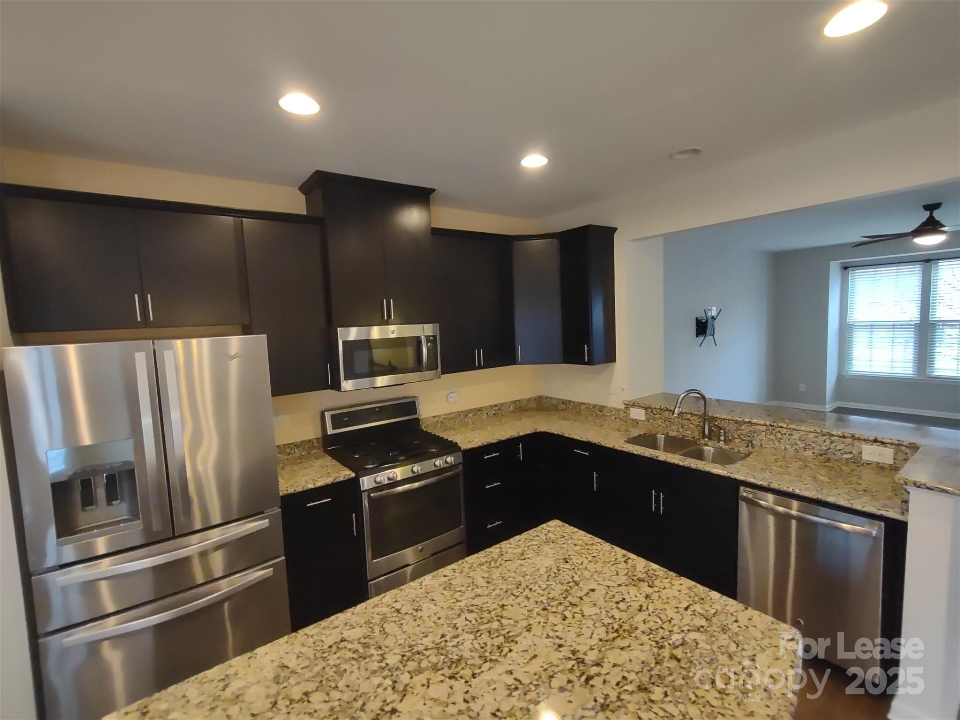 Property image 3 at 4073 Zilker Park Drive, Charlotte, NC 28217