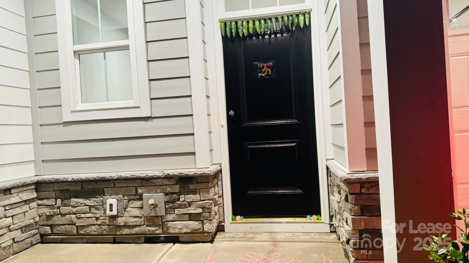 Property image 2 at 9508 Munsing Drive, Charlotte, NC 28269