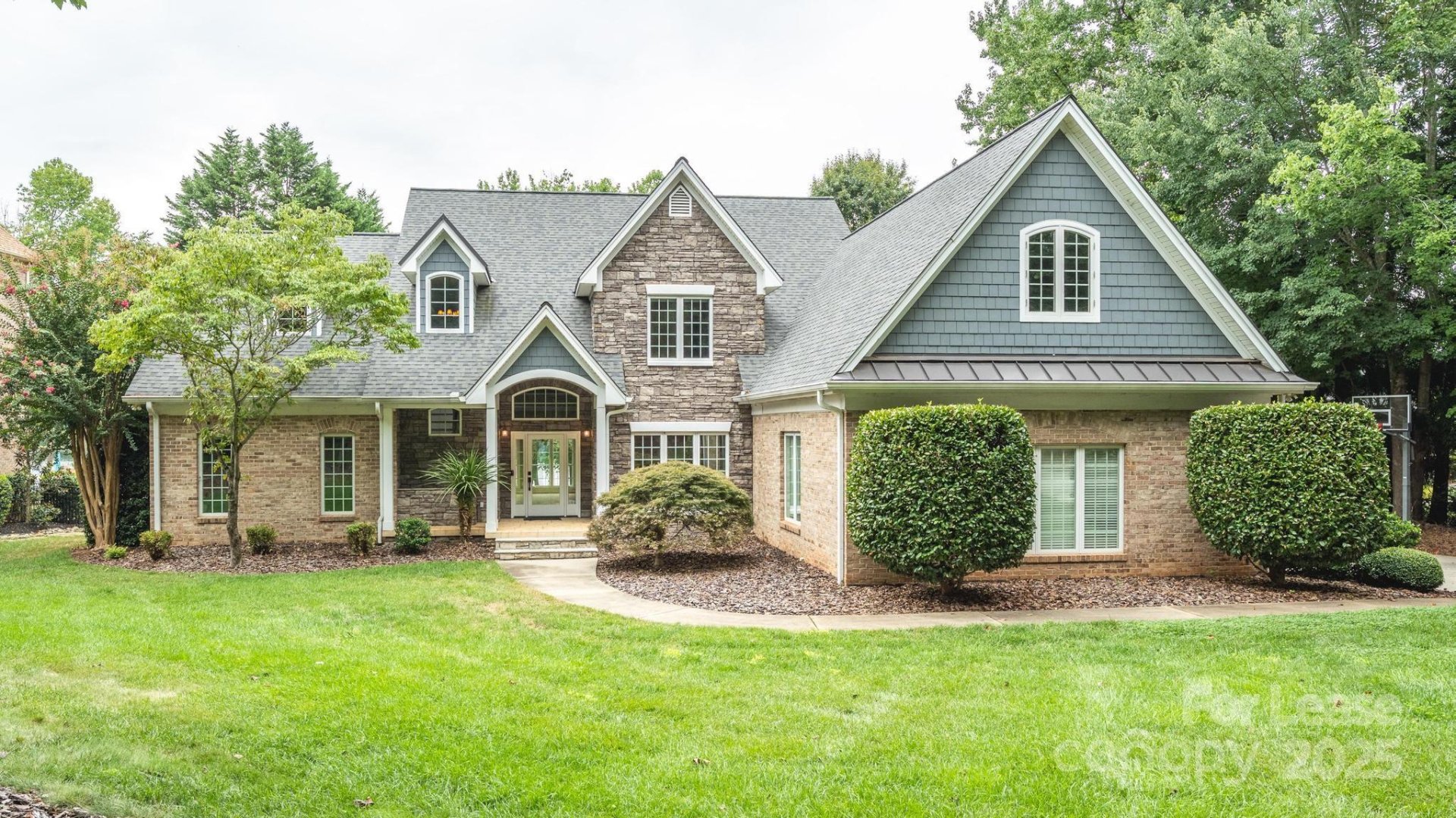 112 Cedar Bluff Lane