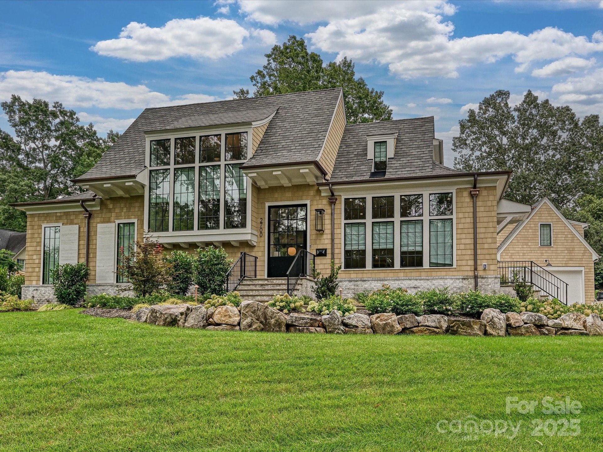 Property image 1 at 2700 Wintergreen Drive, Charlotte, NC 28211