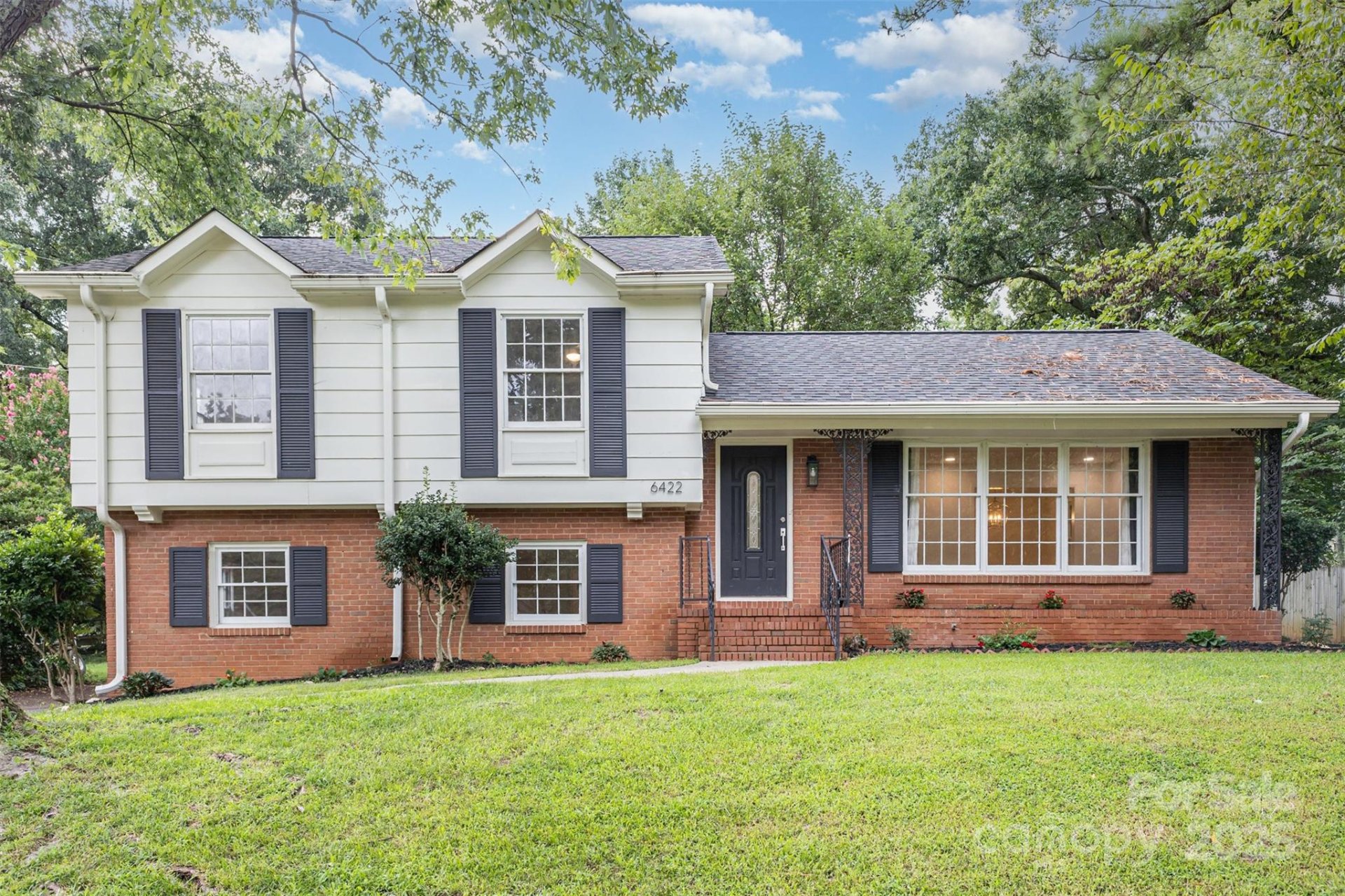 Idlewild, Charlotte Community
