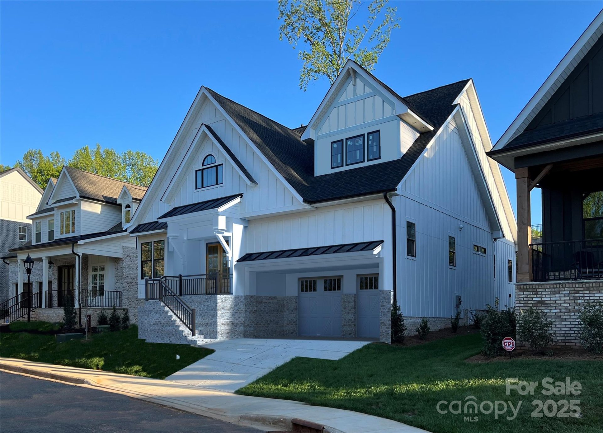 827 Naples Drive
