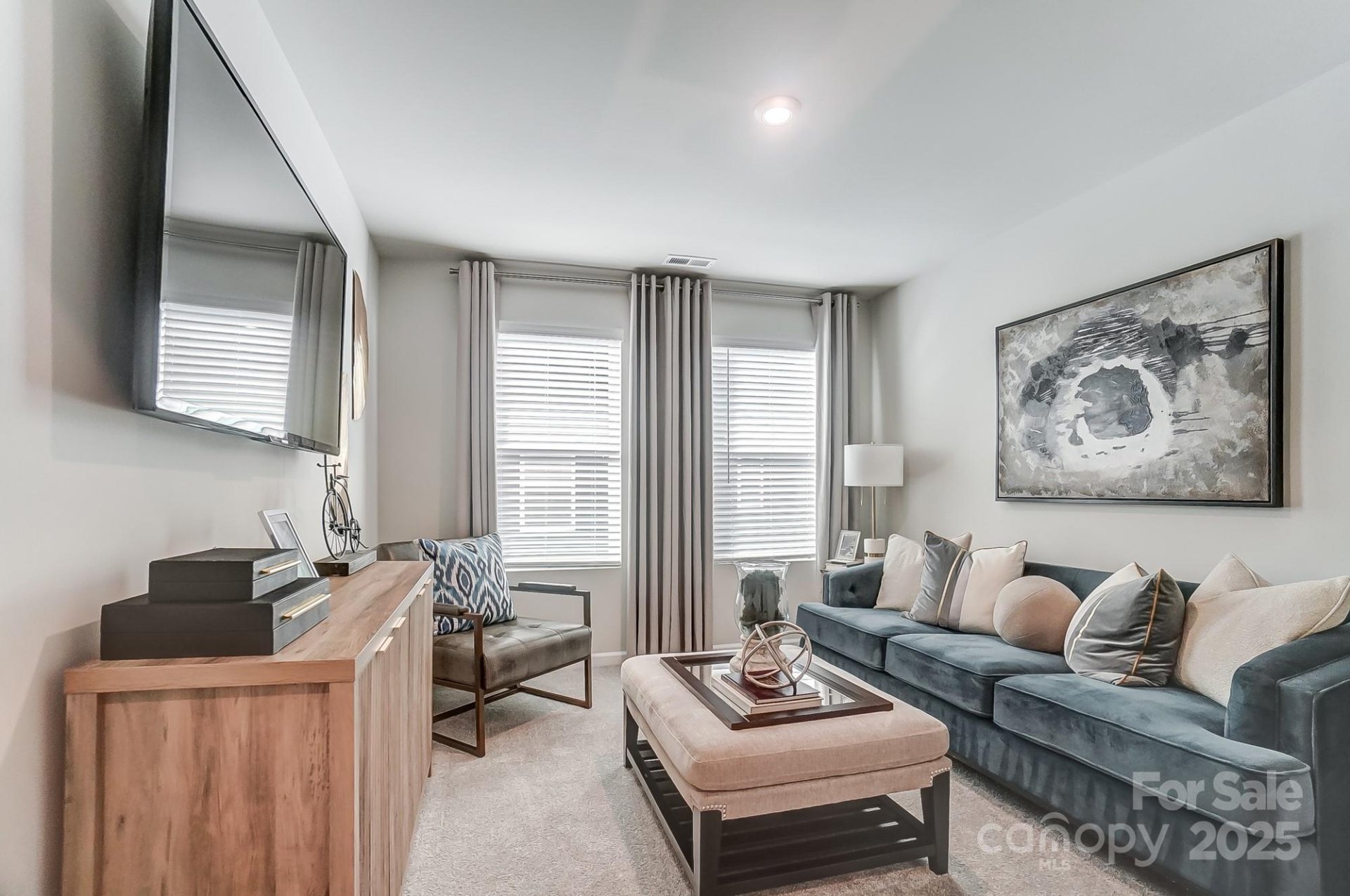 320 Laura Elizabeth Lane