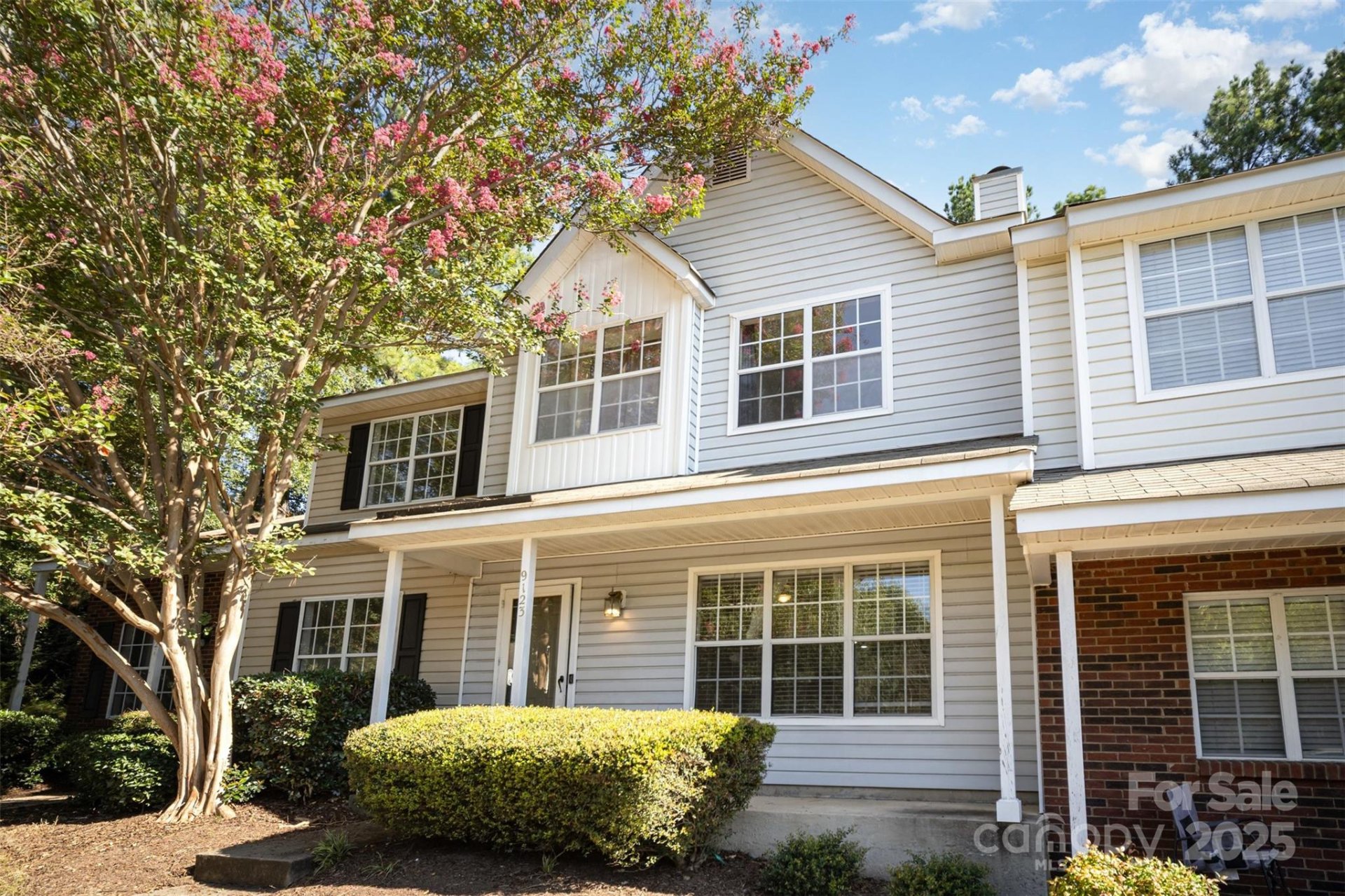 Property image 1 at 9123 Charminster Court, Charlotte, NC 28269