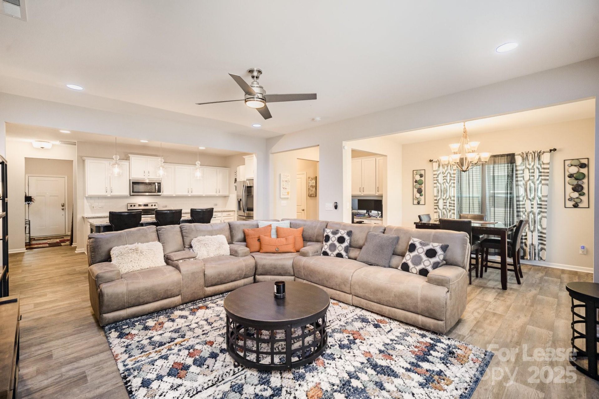 Property image 4 at 5948 River Meadow Court, Charlotte, NC 28213