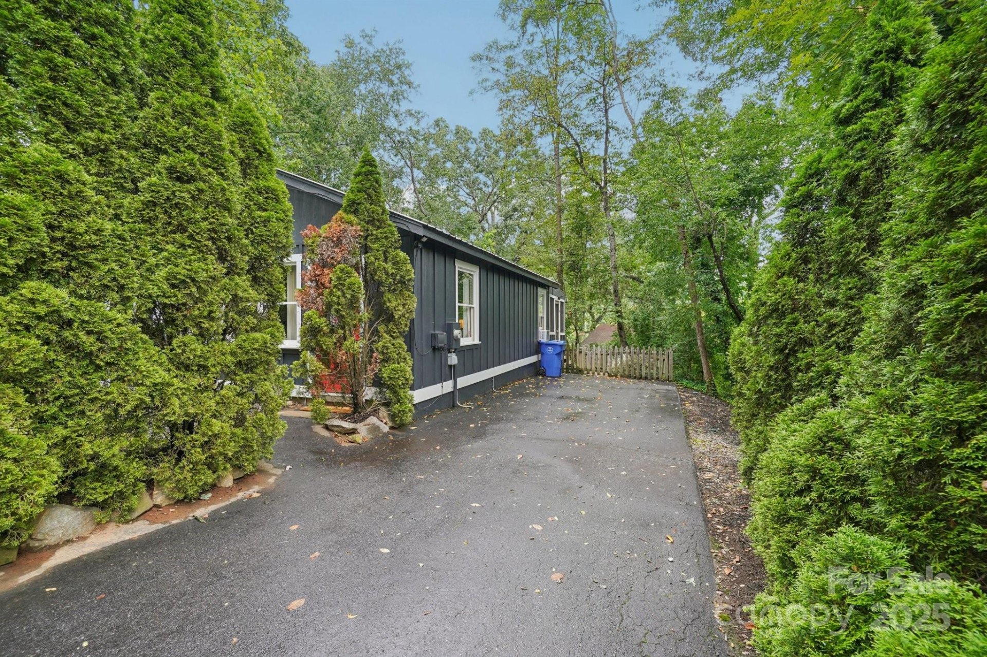 Property image 2 at 15 Pinewood Road, Asheville, NC 28805