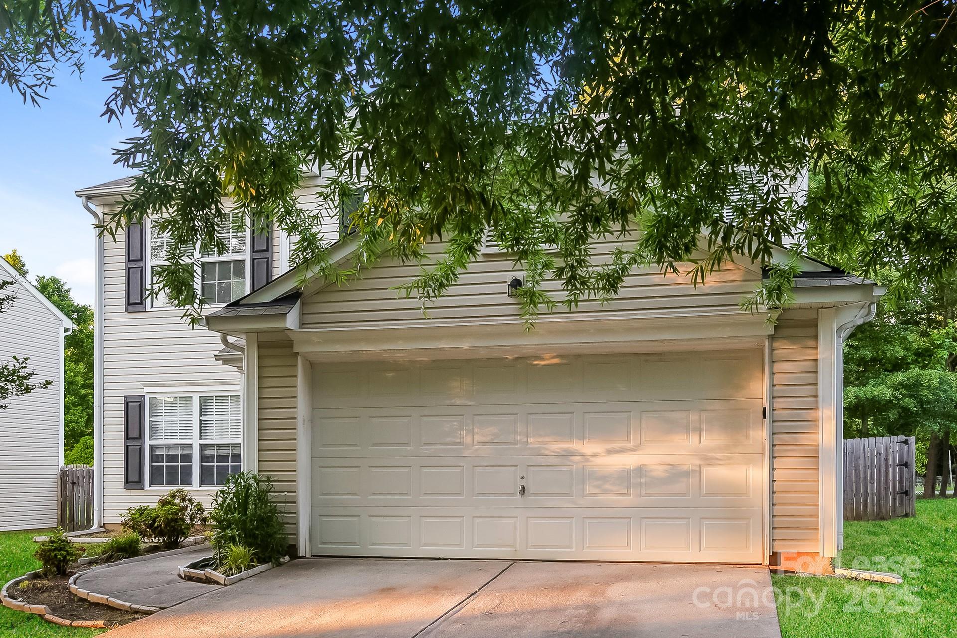 Property image 3 at 3614 Larkhaven Village Drive, Charlotte, NC 28215