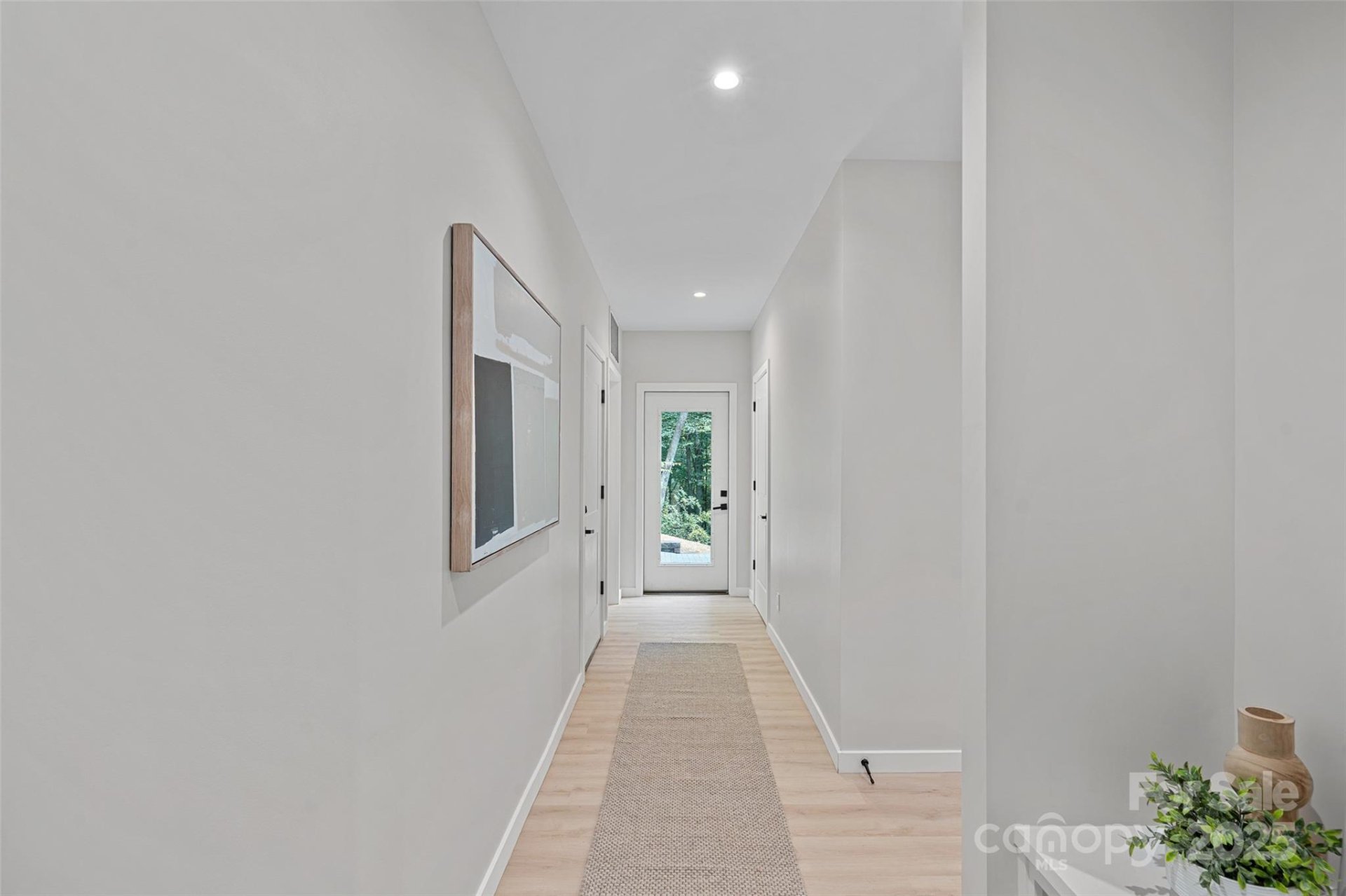 Property image 4 at 801 Autumnwood Lane, Charlotte, NC 28213