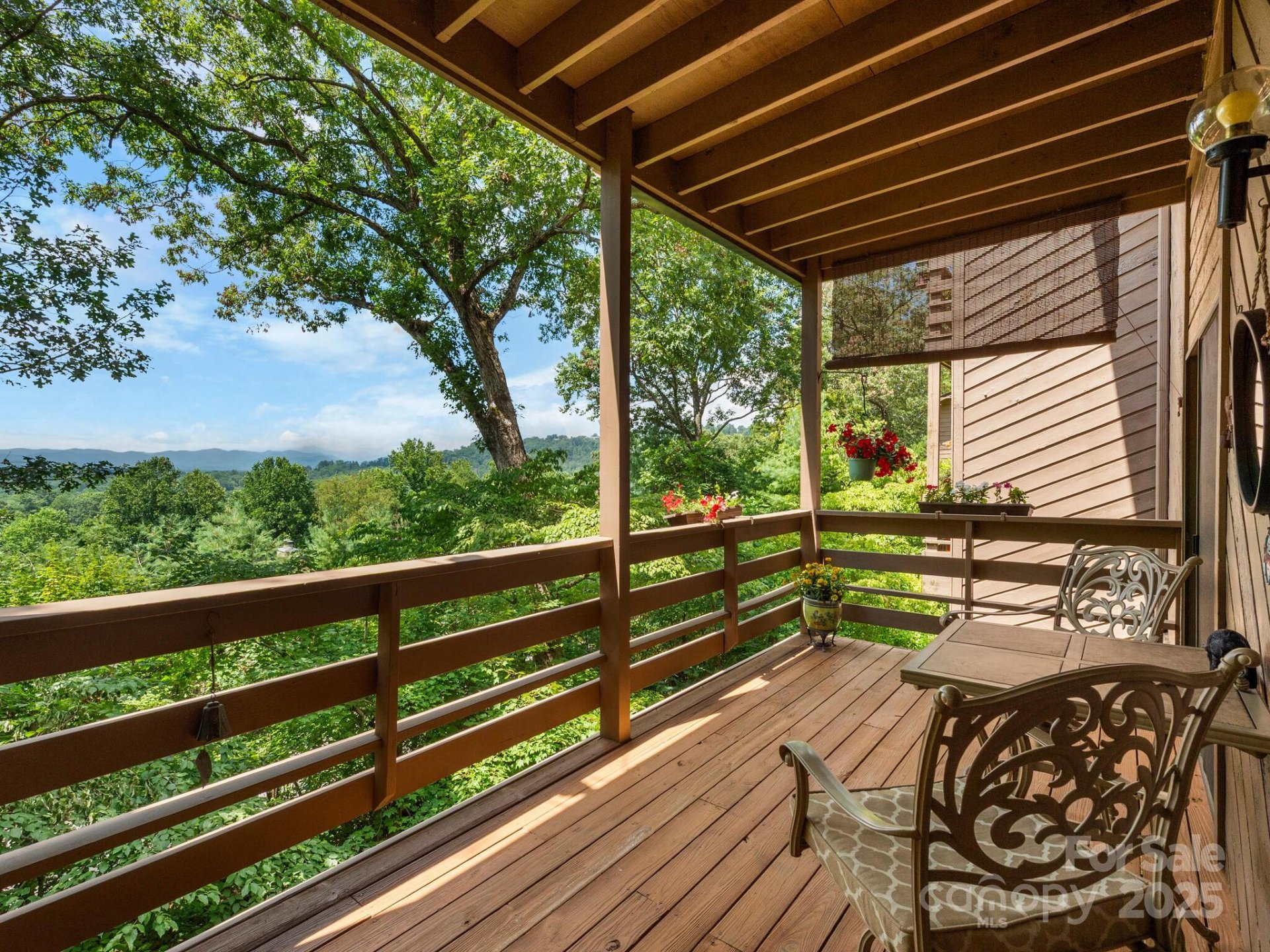 Property image 2 at 305 Piney Mountain Drive, Asheville, NC 28805