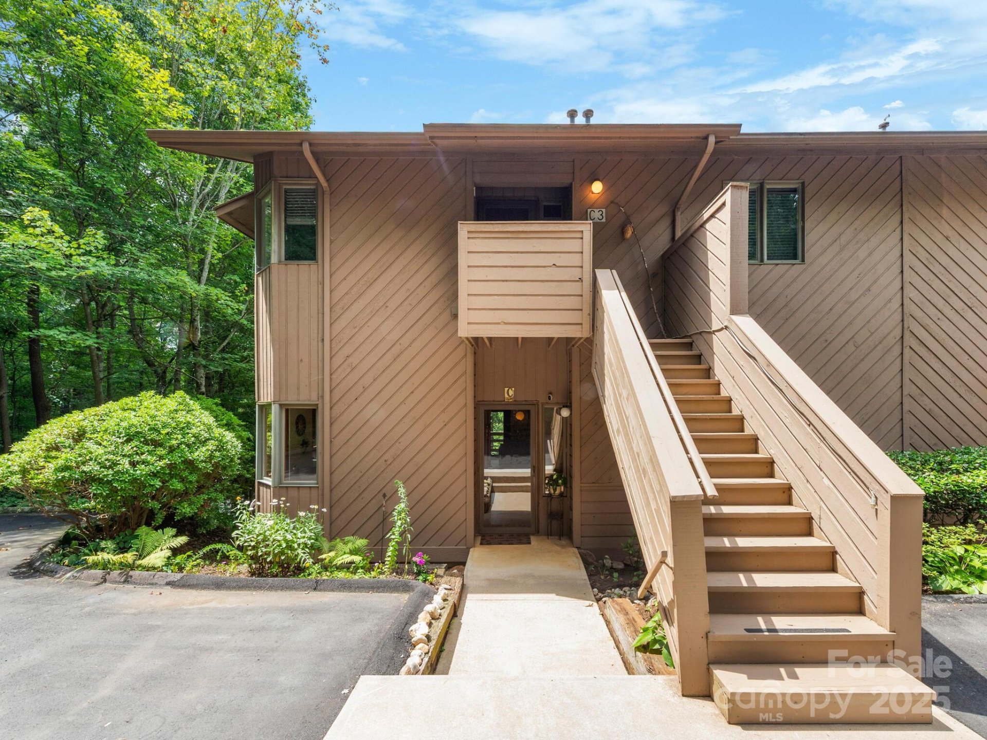 Property image 4 at 305 Piney Mountain Drive, Asheville, NC 28805