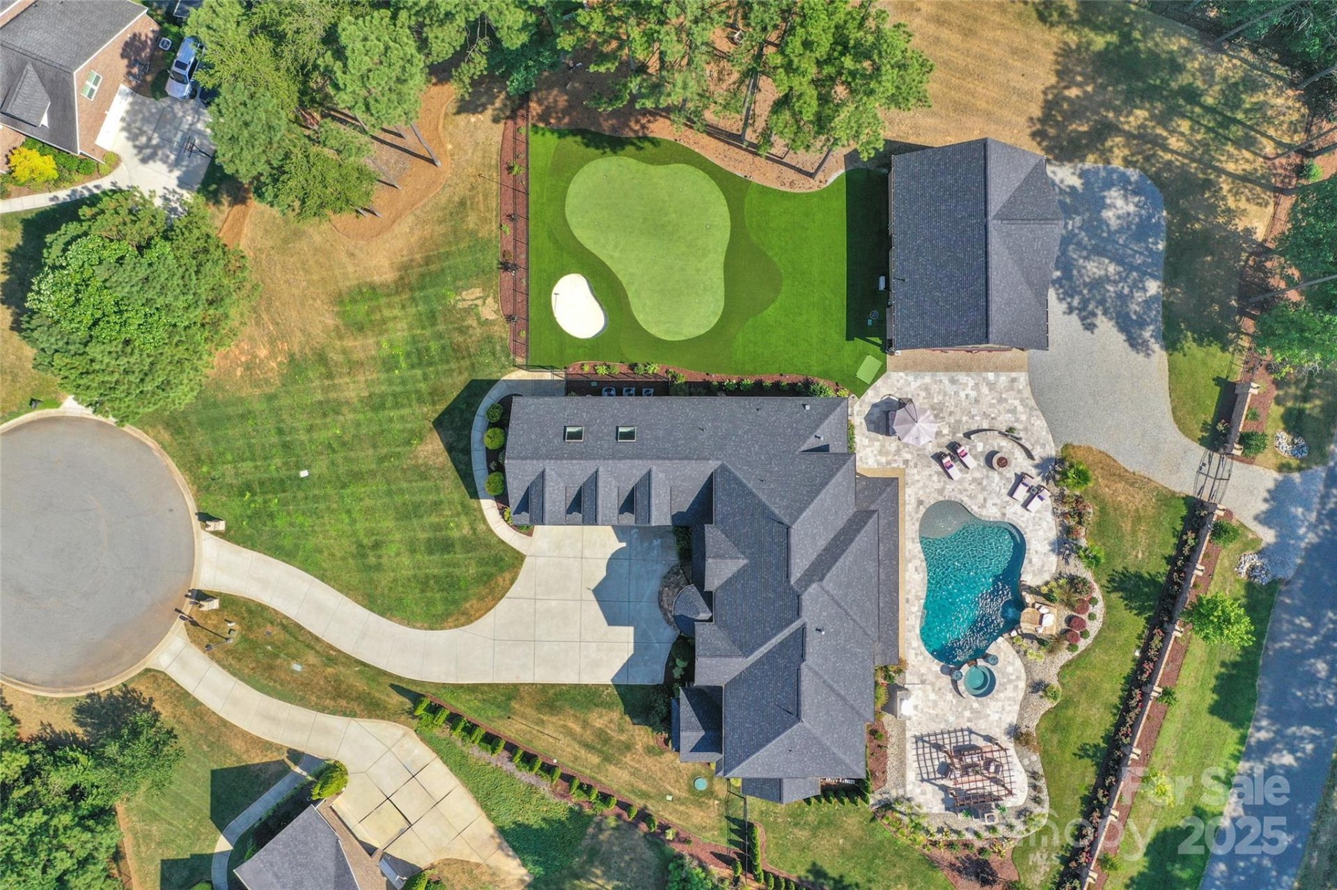 7946 Norman Pointe Drive