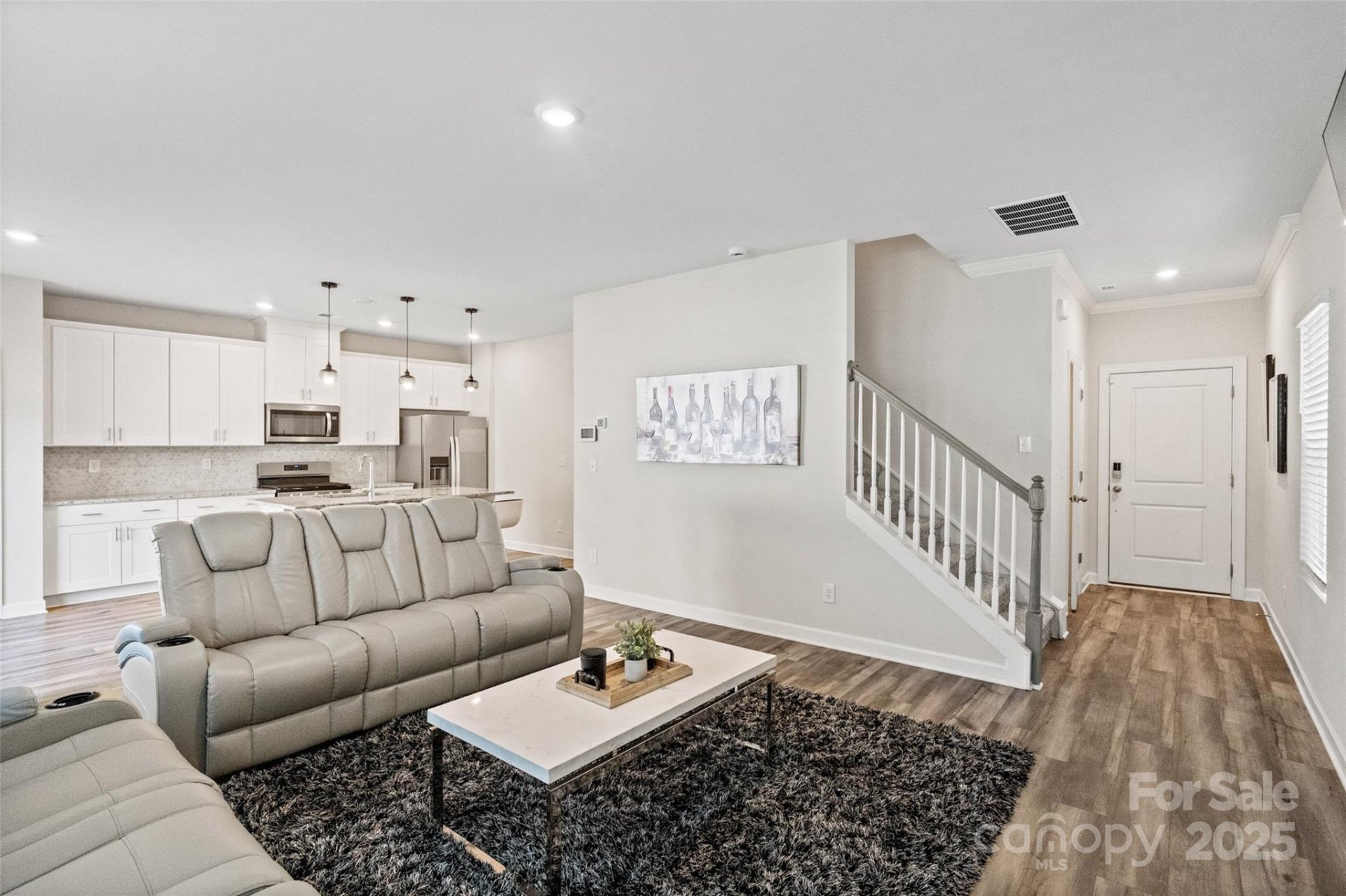 Property image 2 at 2017 Belterra Drive, Charlotte, NC 28216