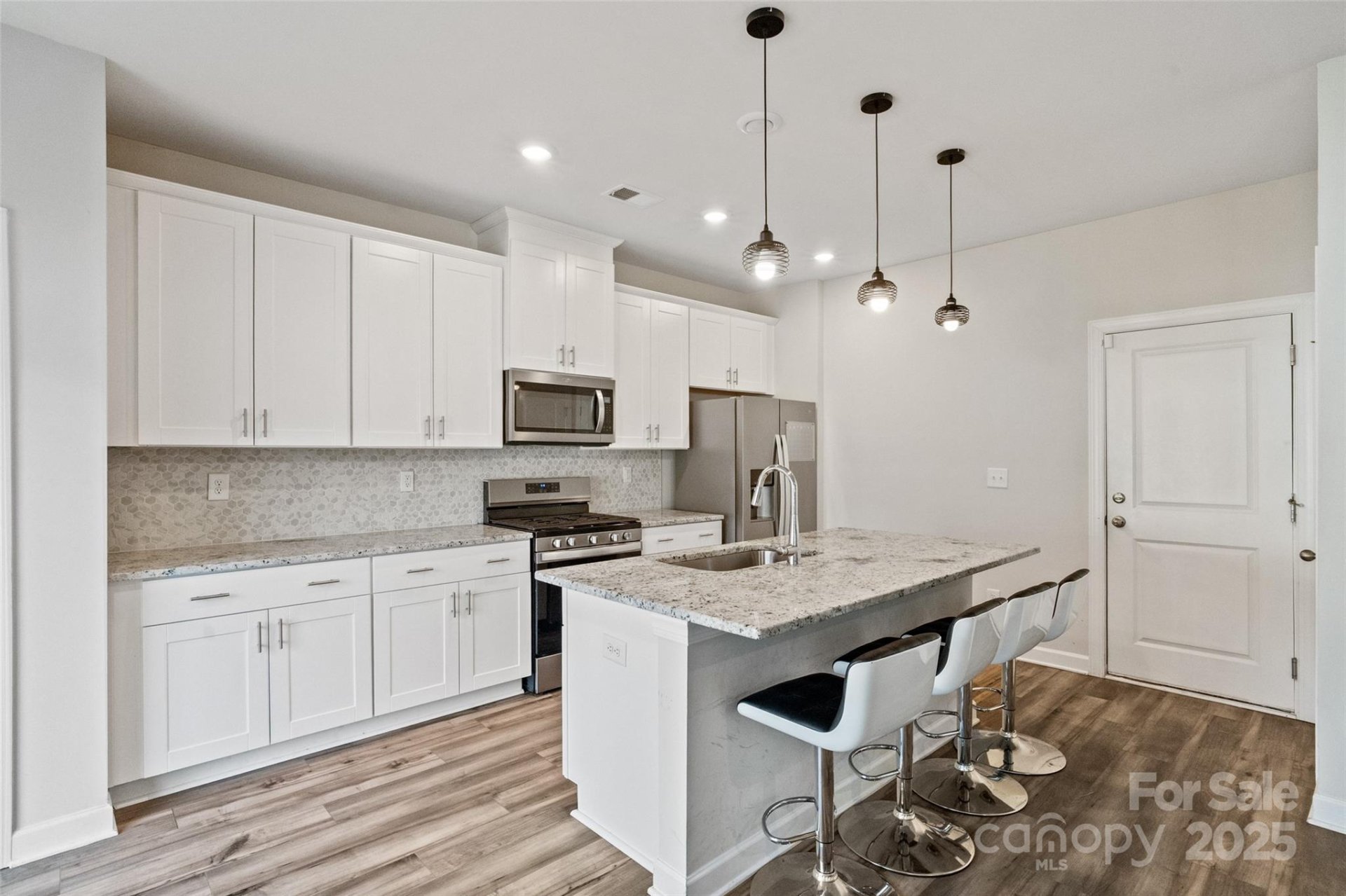 Property image 5 at 2017 Belterra Drive, Charlotte, NC 28216