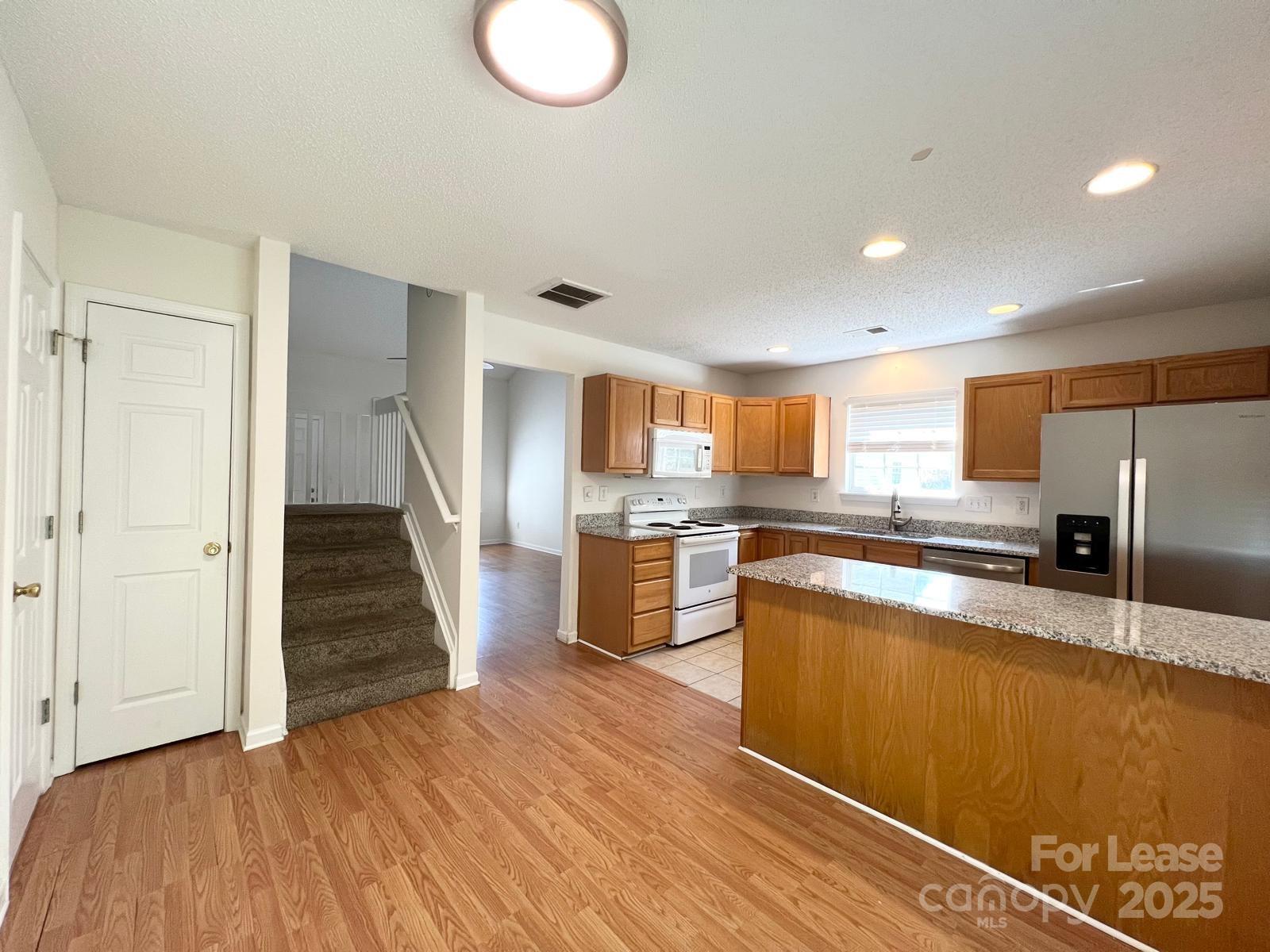 Property image 4 at 12237 Hood Bend Court, Charlotte, NC 28273