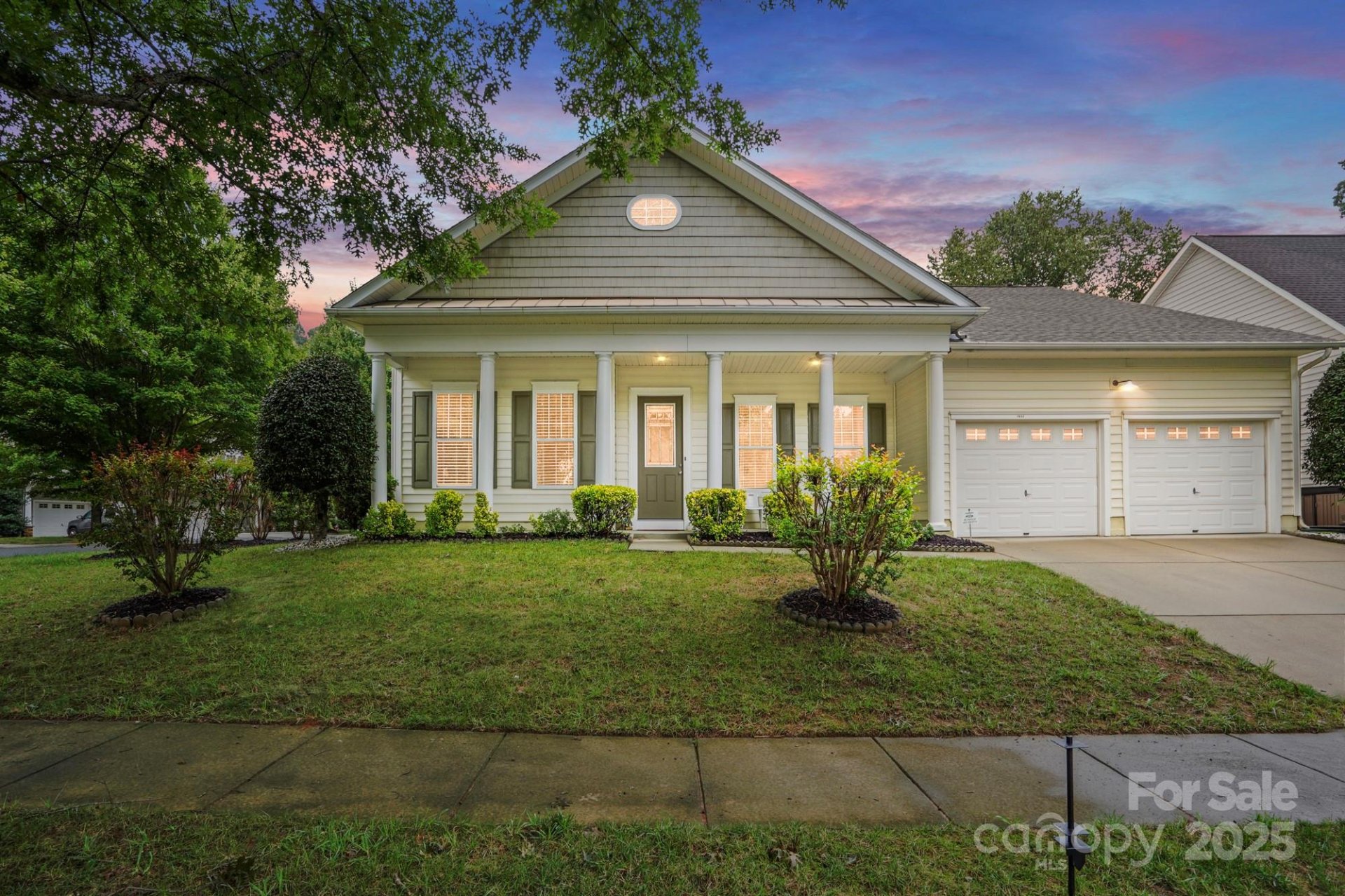 1832 Hammond Drive