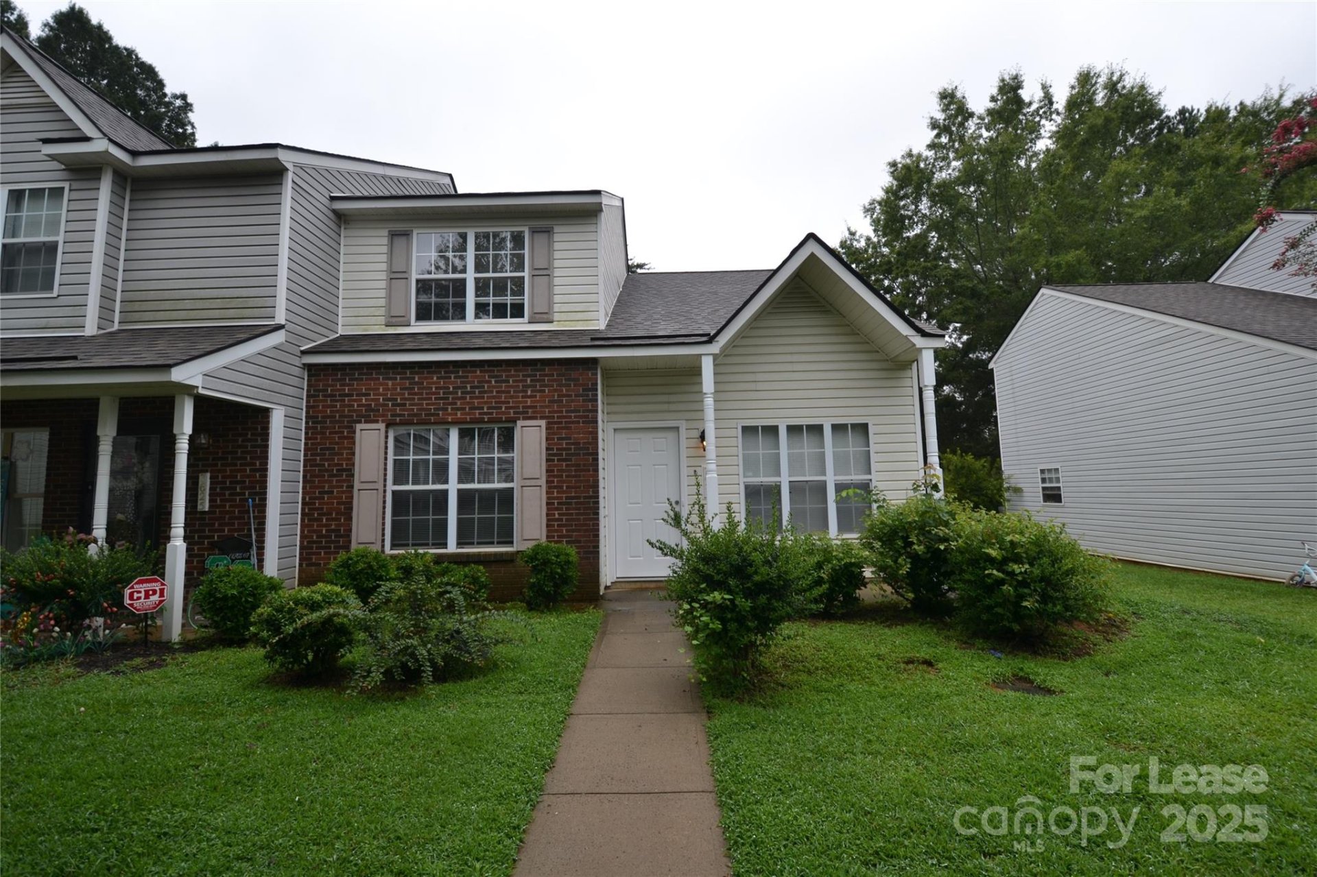 Property image 1 at 7627 Petrea Lane, Charlotte, NC 28227