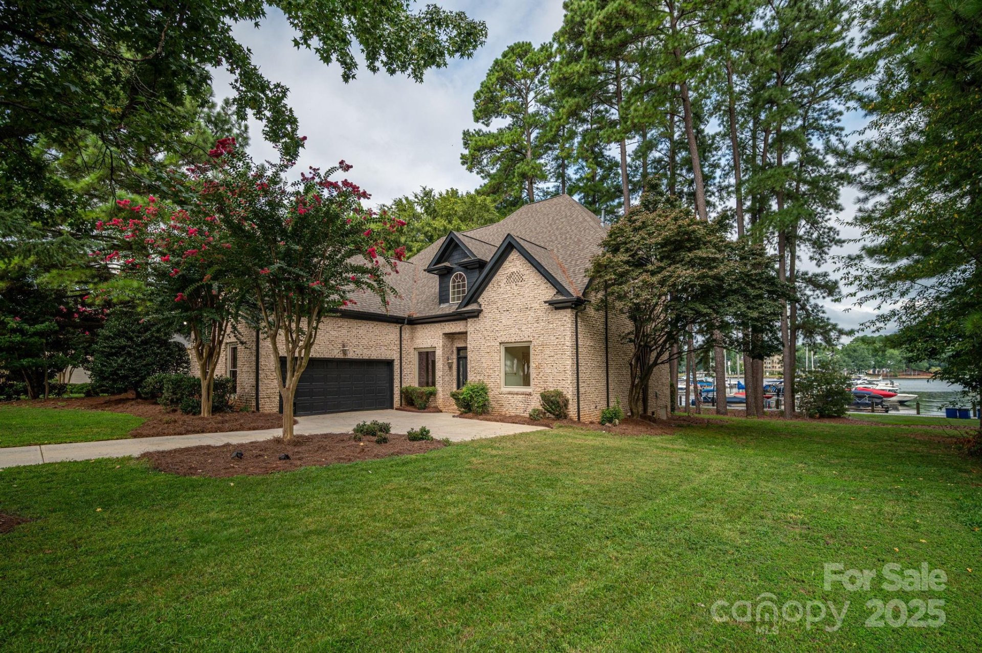 Property image 3 at 18337 Harbor Light Boulevard, Cornelius, NC 28031