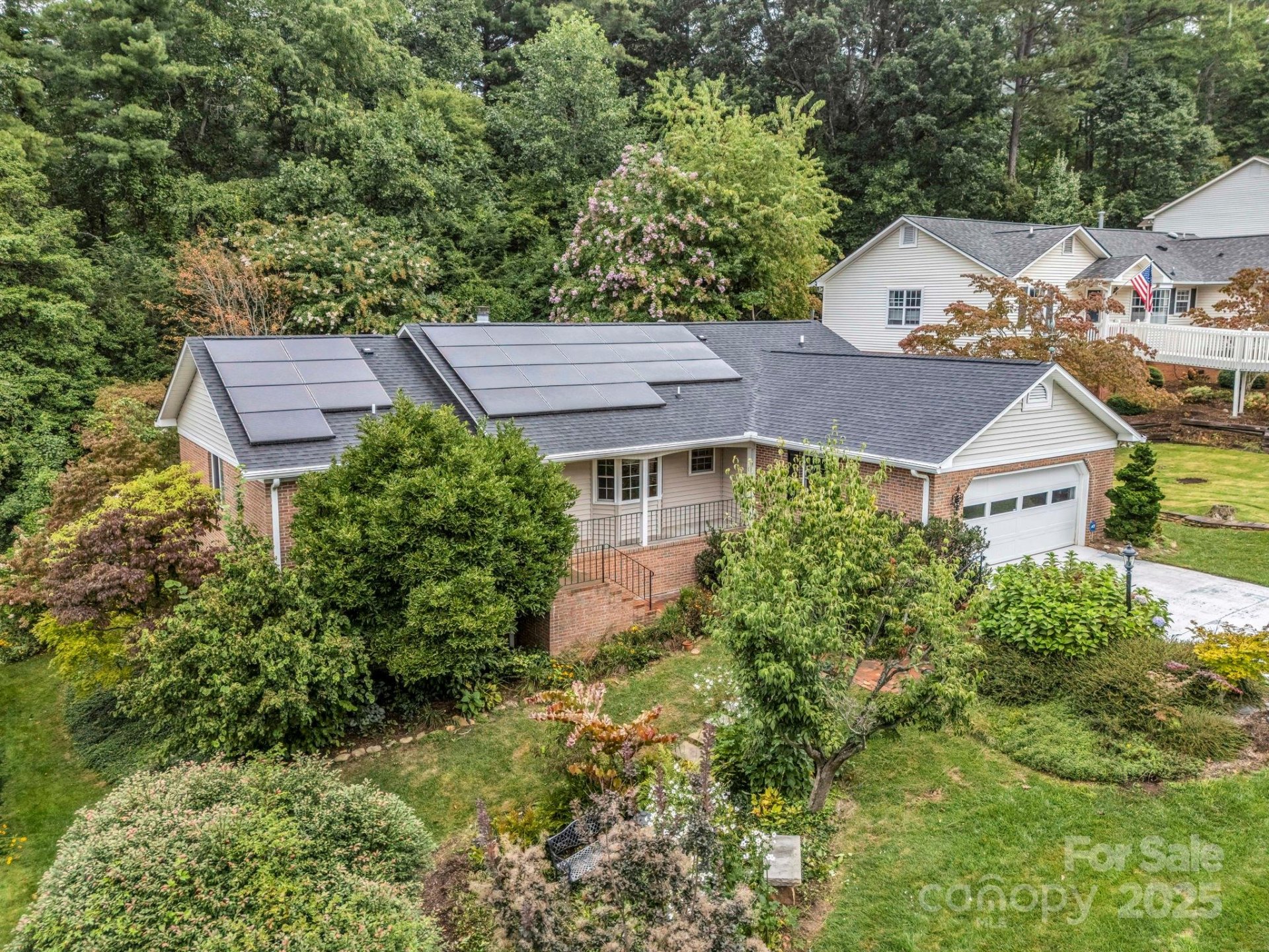 Property image 1 at 28 Park Avenue, Asheville, NC 28803