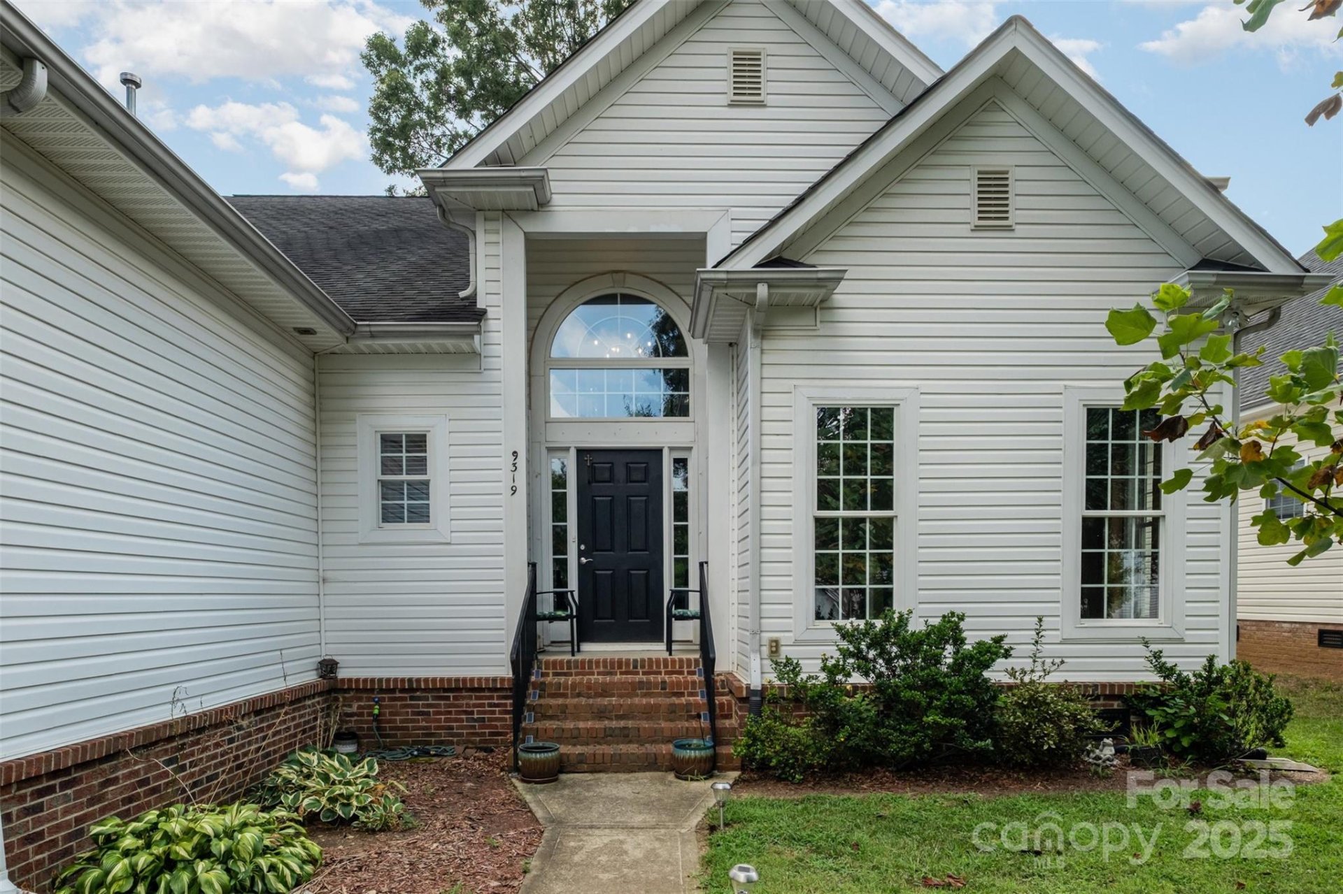 Property image 4 at 9319 Arbor Creek Drive, Charlotte, NC 28269