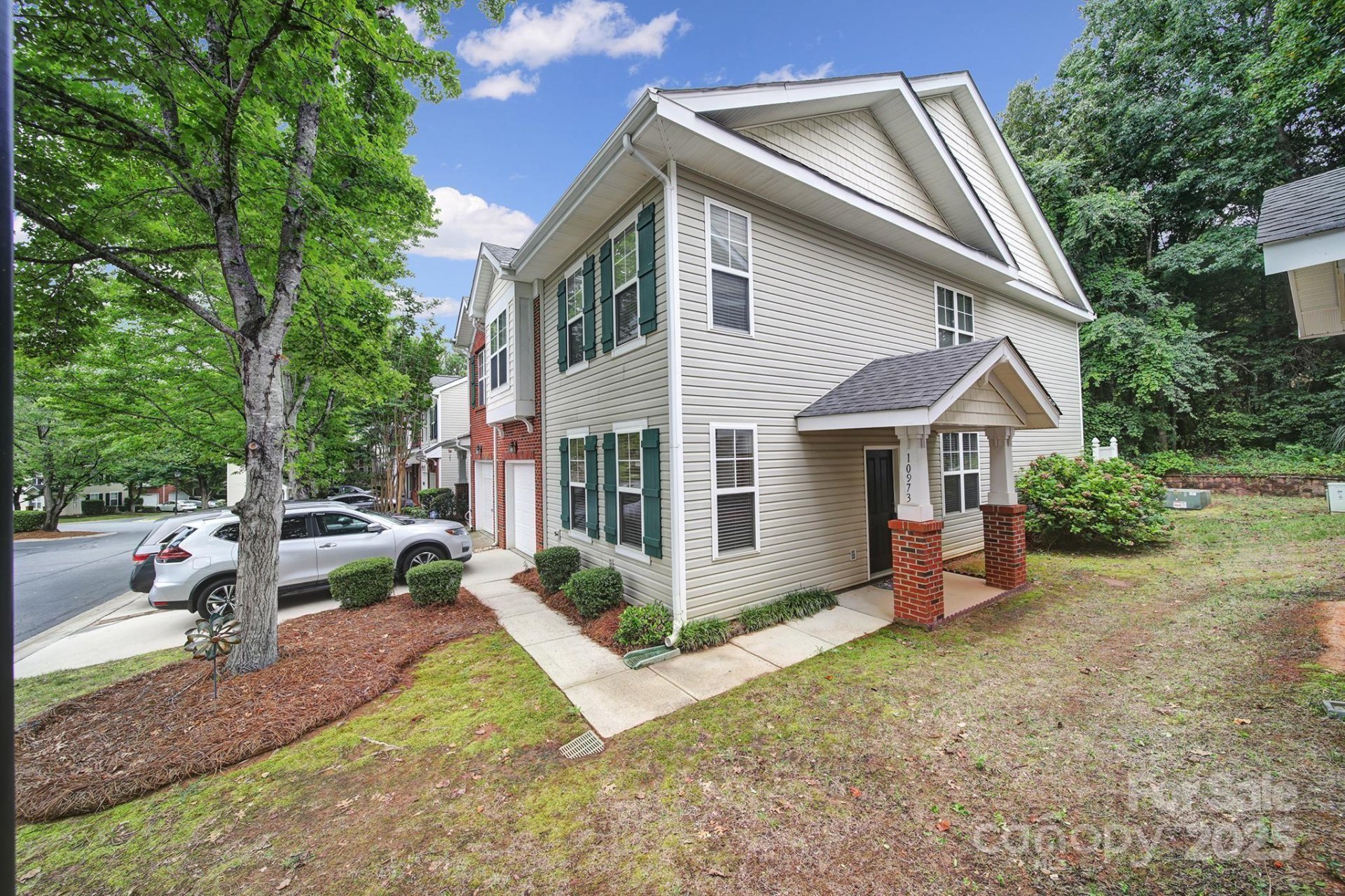 Property image 4 at 10973 Princeton Village Drive, Charlotte, NC 28277