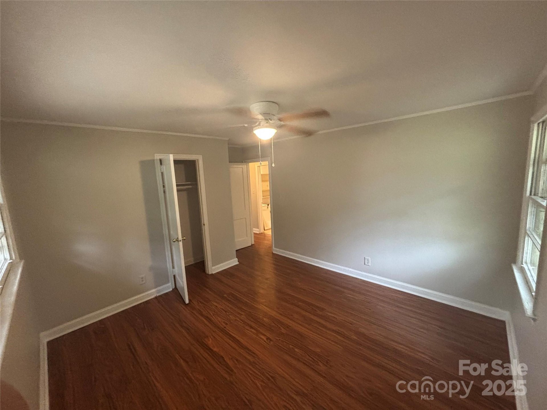 Property image 5 at 349 Fannie Circle, Charlotte, NC 28205
