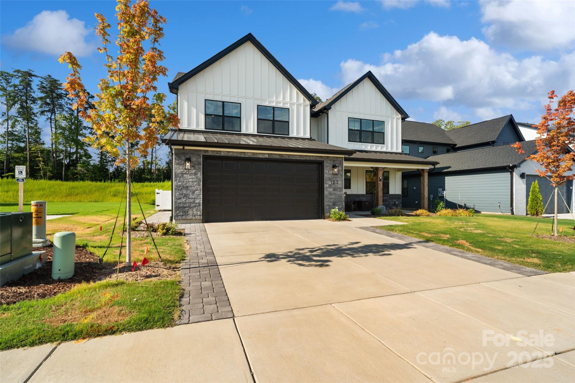 Property image 4 at 123 Windy Dell Drive, Tega Cay, SC 29708